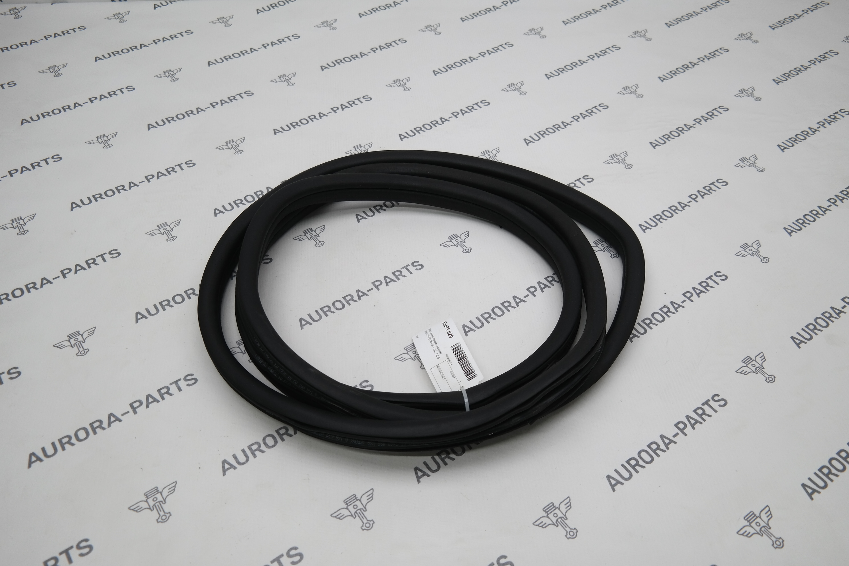 Уплотнитель проема задней двери LH=RH Mercedes GL/GLS