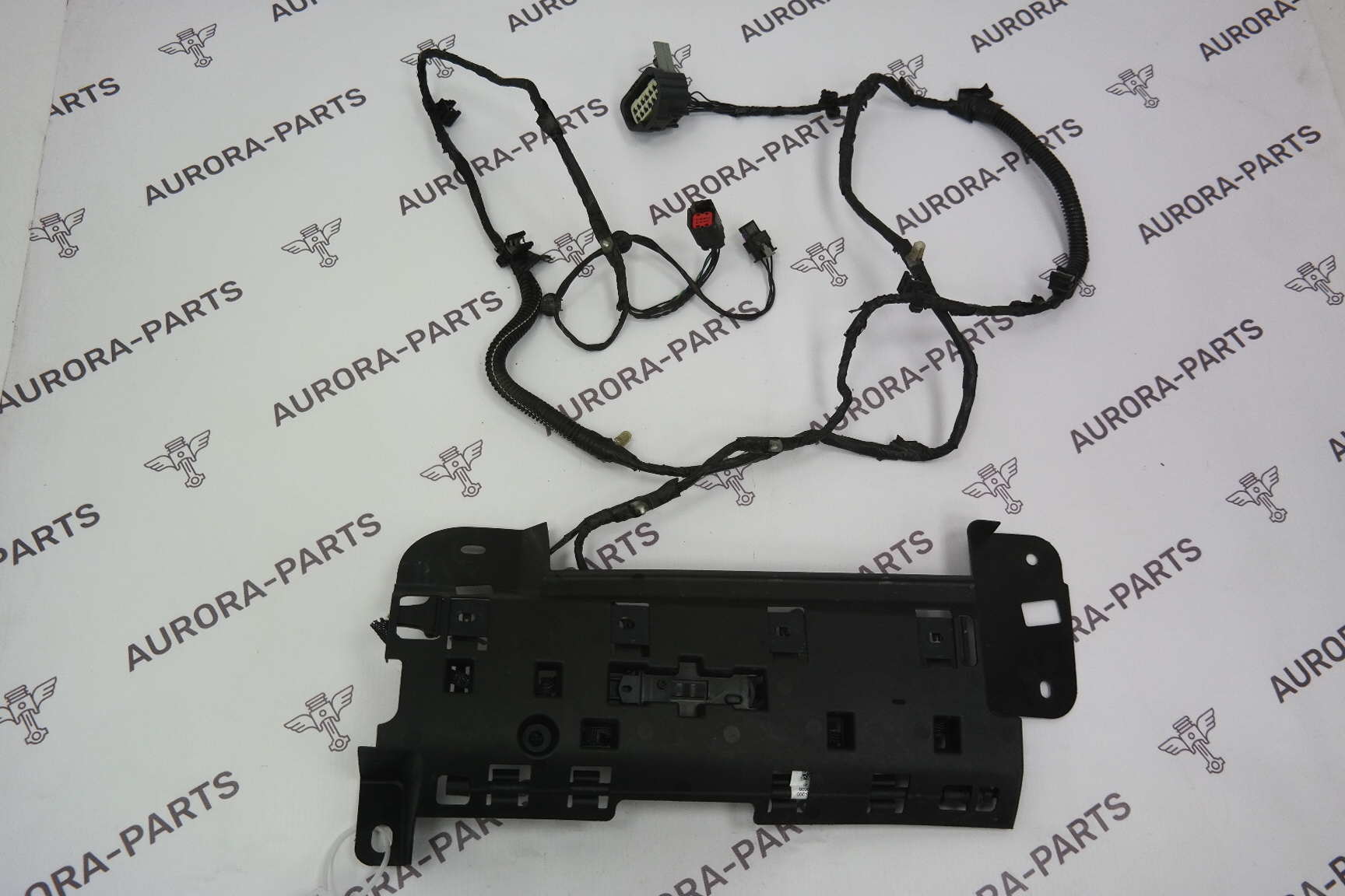Датчик системы открытия багажники без рук RH Land Rover Range Rover 30DDTX