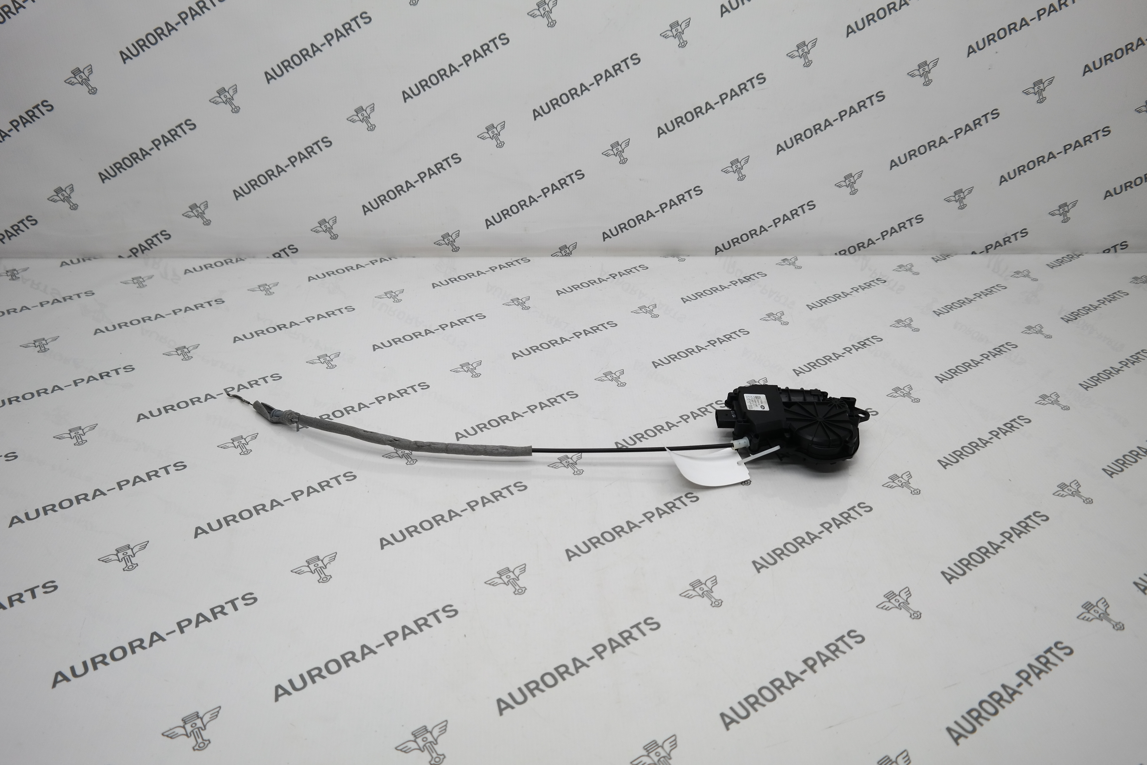 Привод замка заднего борта электрический RH Land Rover Range Rover 30DDTX