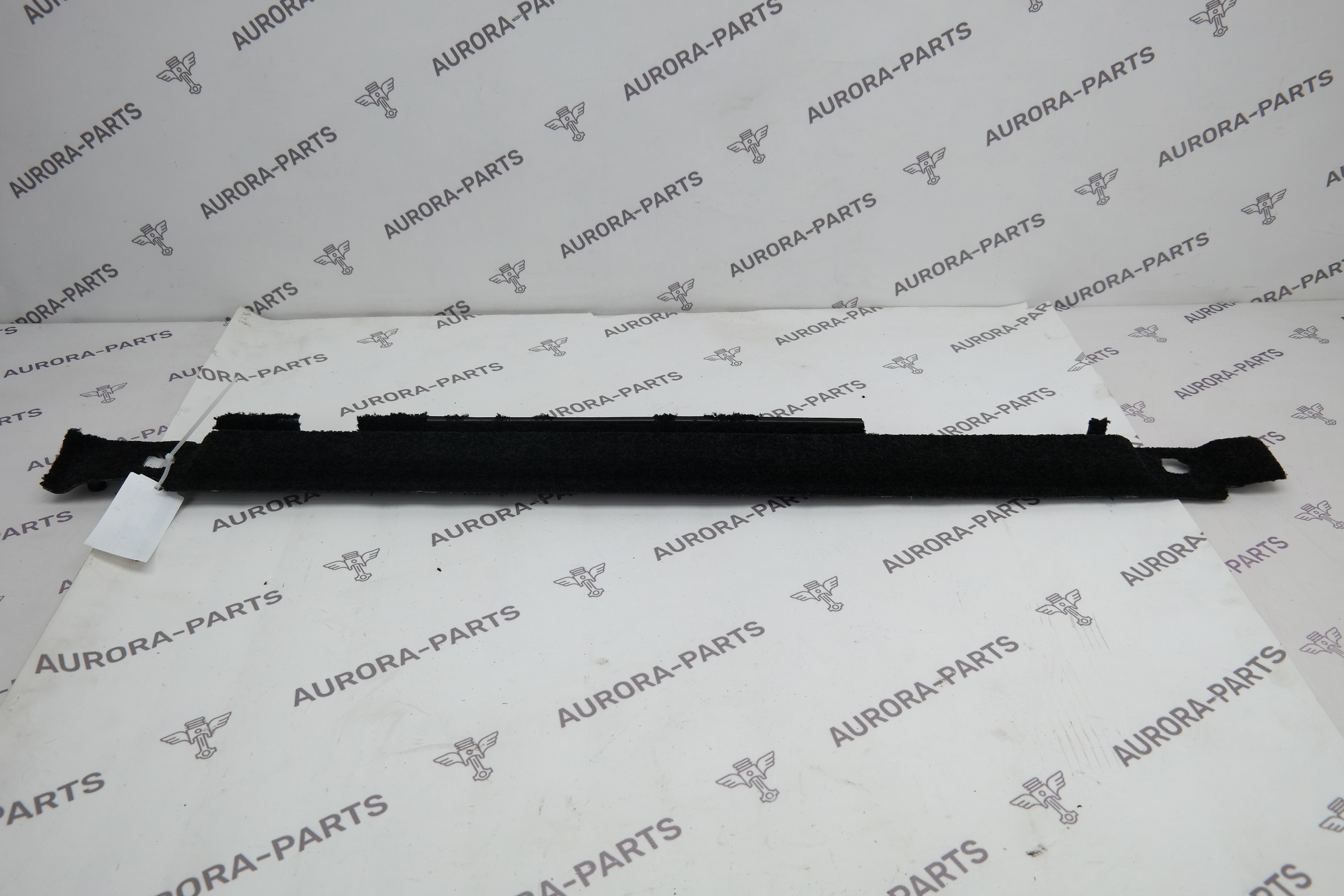 Вкладыш направляющий багажного отделения LH Land Rover Range Rover 30DDTX