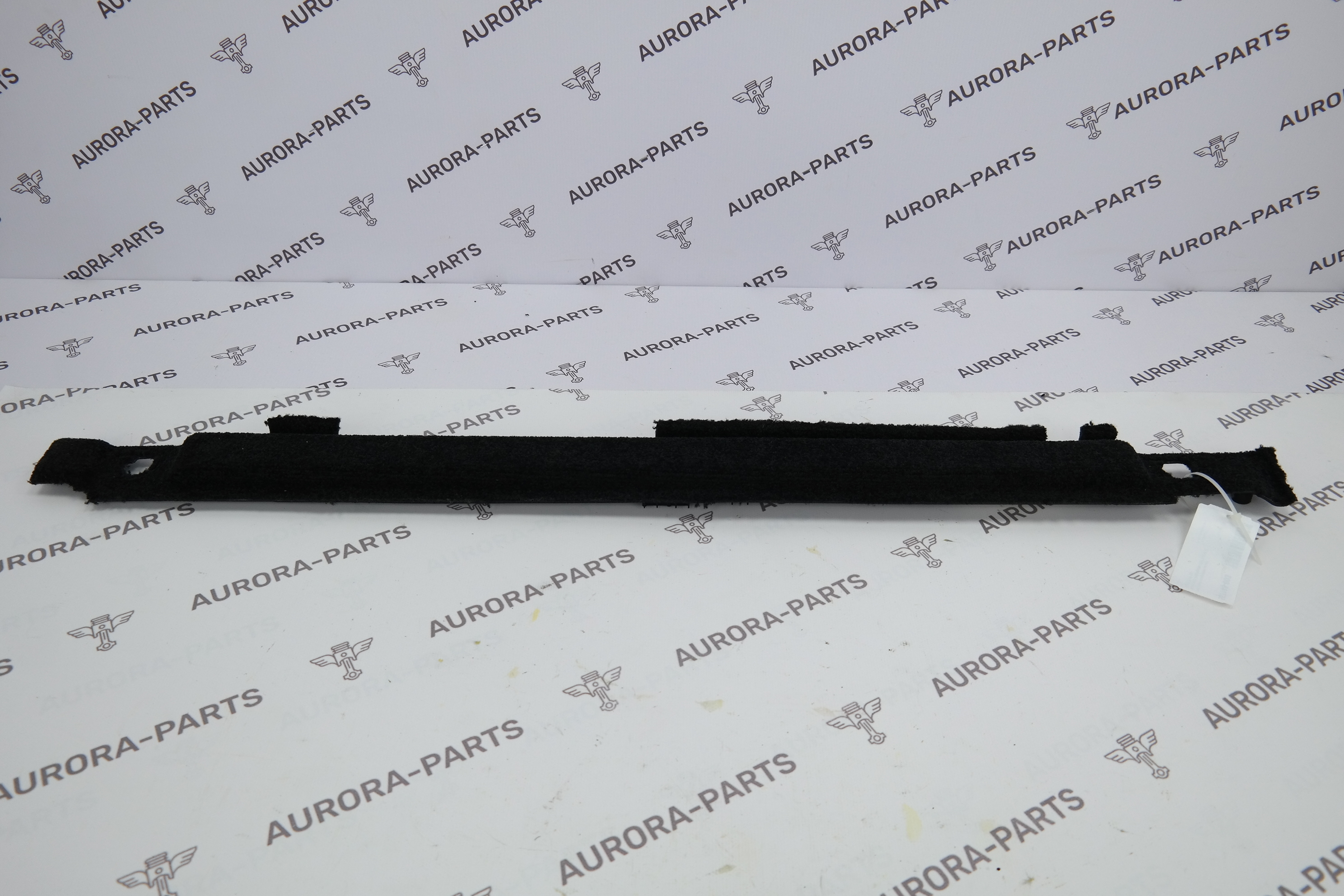 Вкладыш направляющий багажного отделения RH Land Rover Range Rover 30DDTX