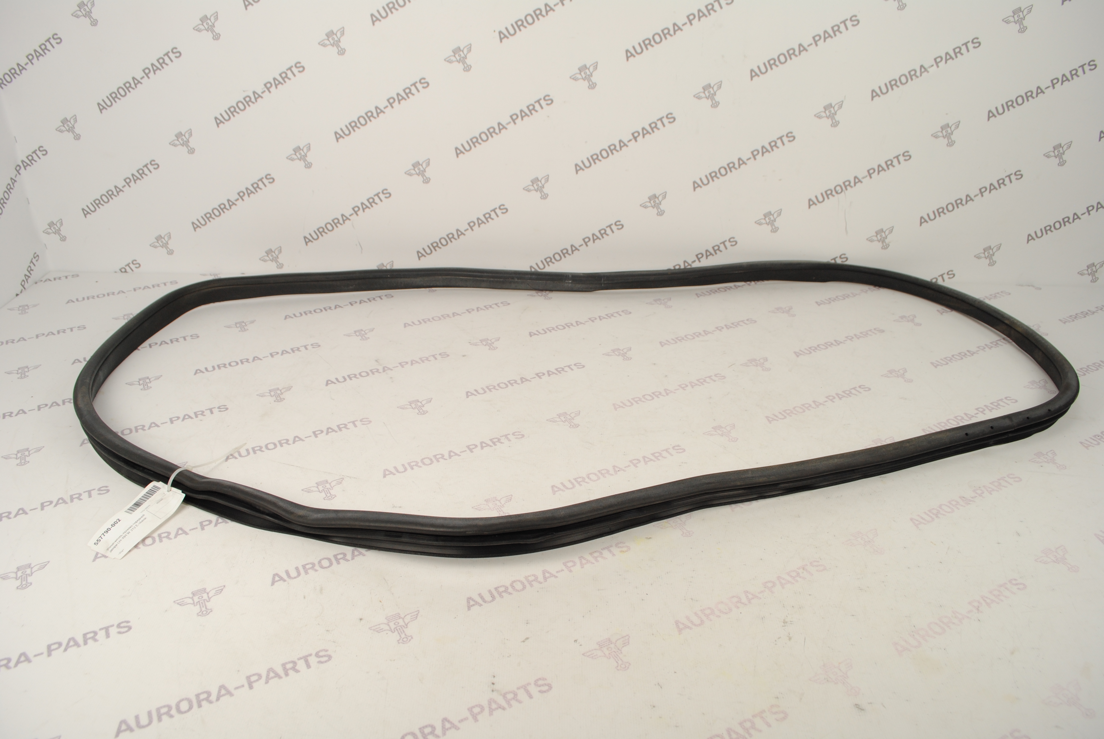 Уплотнитель проема передней двери LH=RH Mercedes E-Klasse