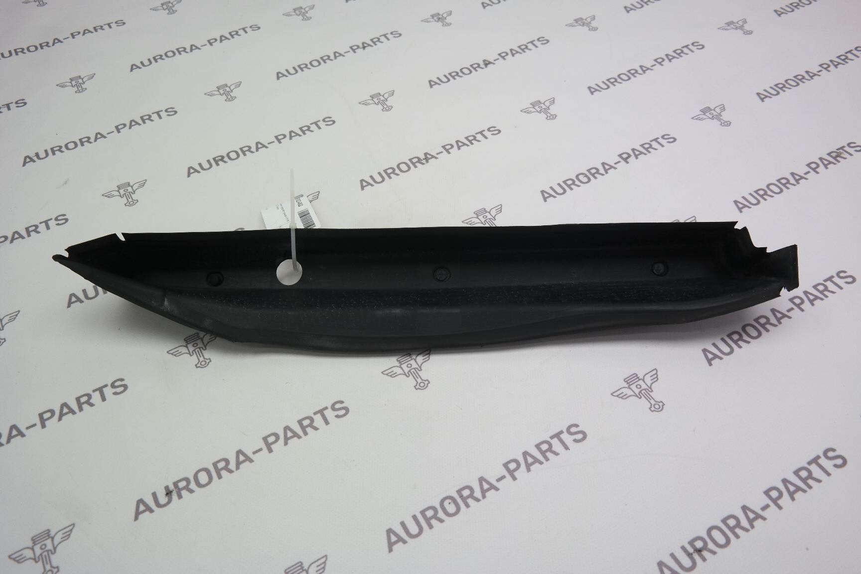 Пыльник переднего крыла LH Mercedes E-Klasse