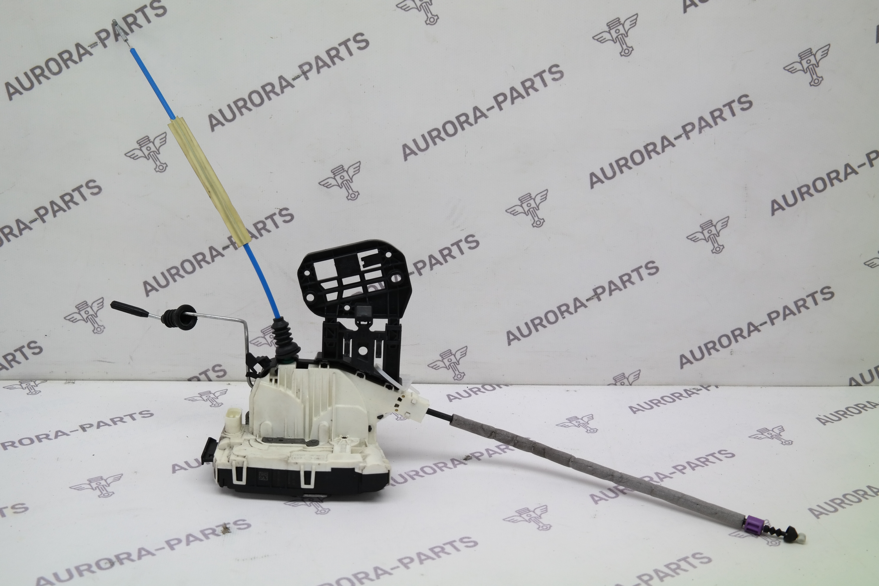 Замок двери задний RH Mercedes E-Klasse 