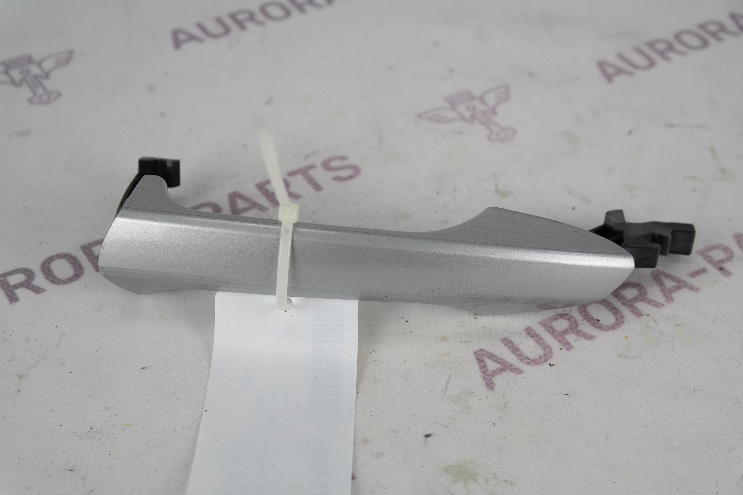 Ручка двери наружняя LH Mercedes E-Klasse 