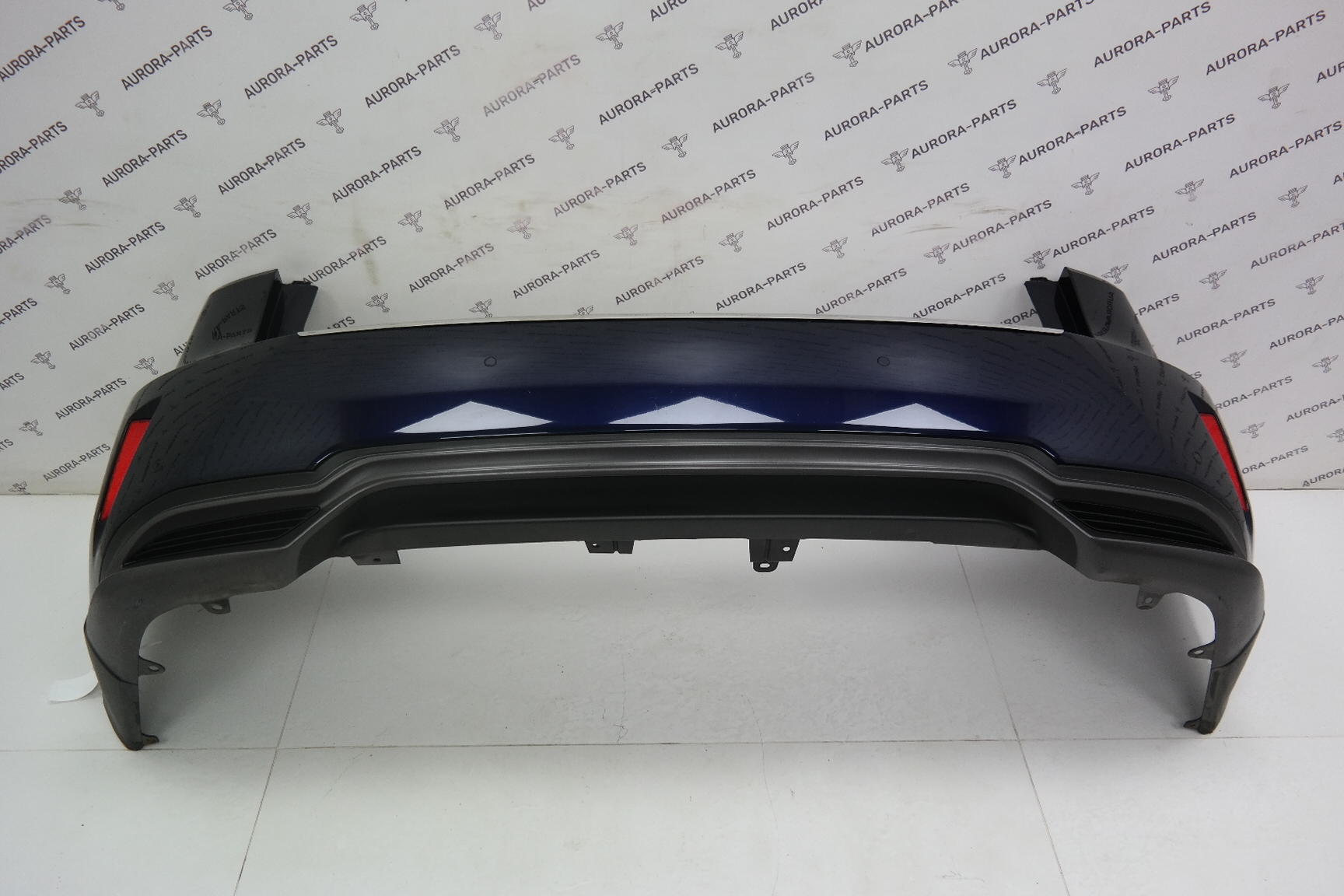 Бампер задний в сборе Lexus RX