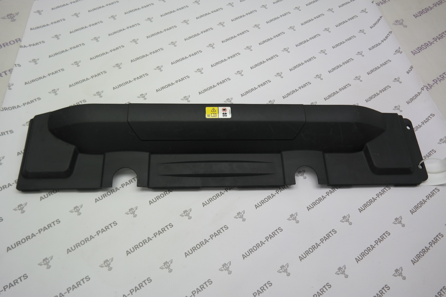 Молдинг передней панели центральный Land Rover Range Rover 30DDTX