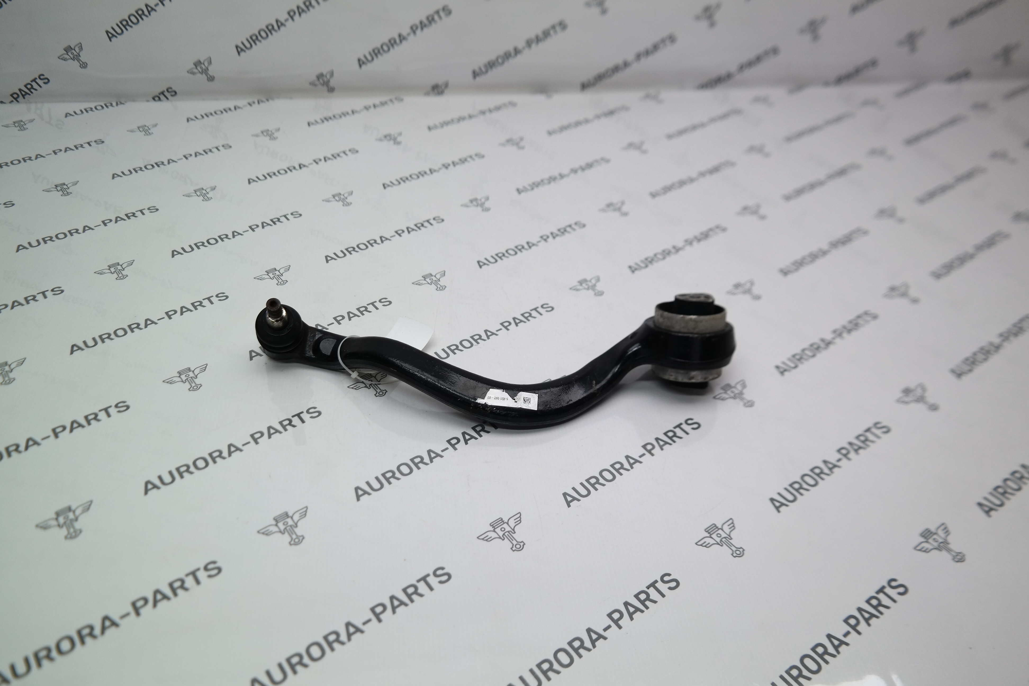 Рычаг нижний продольный передней подвески RH BMW X6