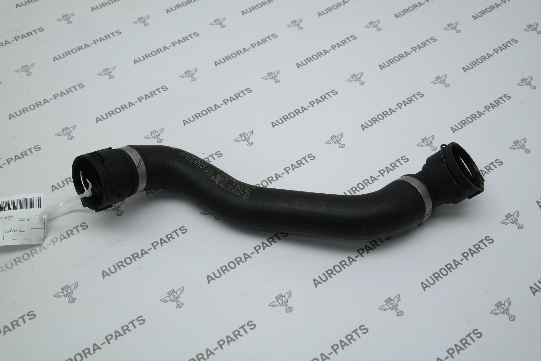 Патрубок системы охлаждения, от радиатора к двигателю LH Mercedes C-Klasse