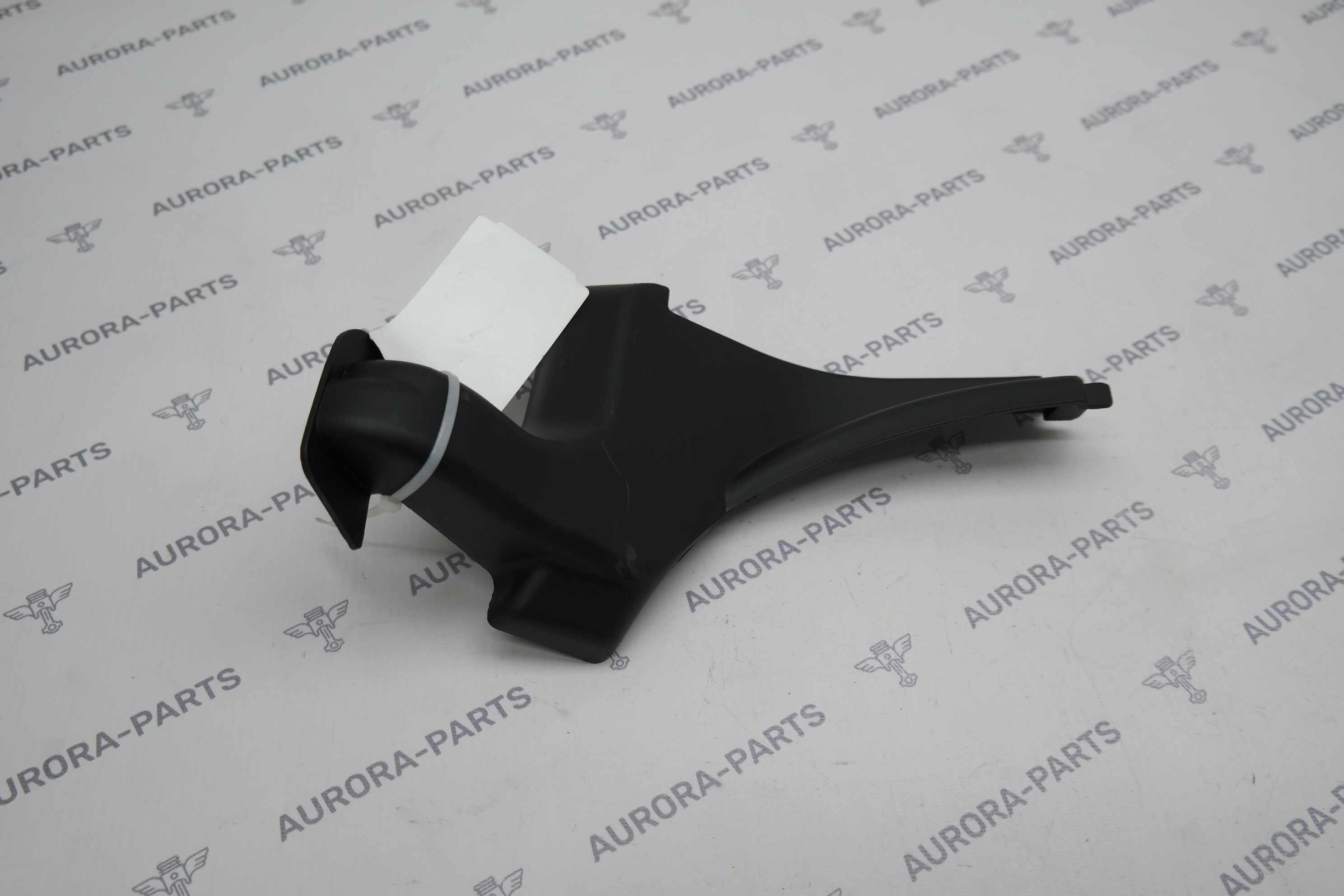 Кожух петли крышки багажника LH Land Rover Range Rover Sport