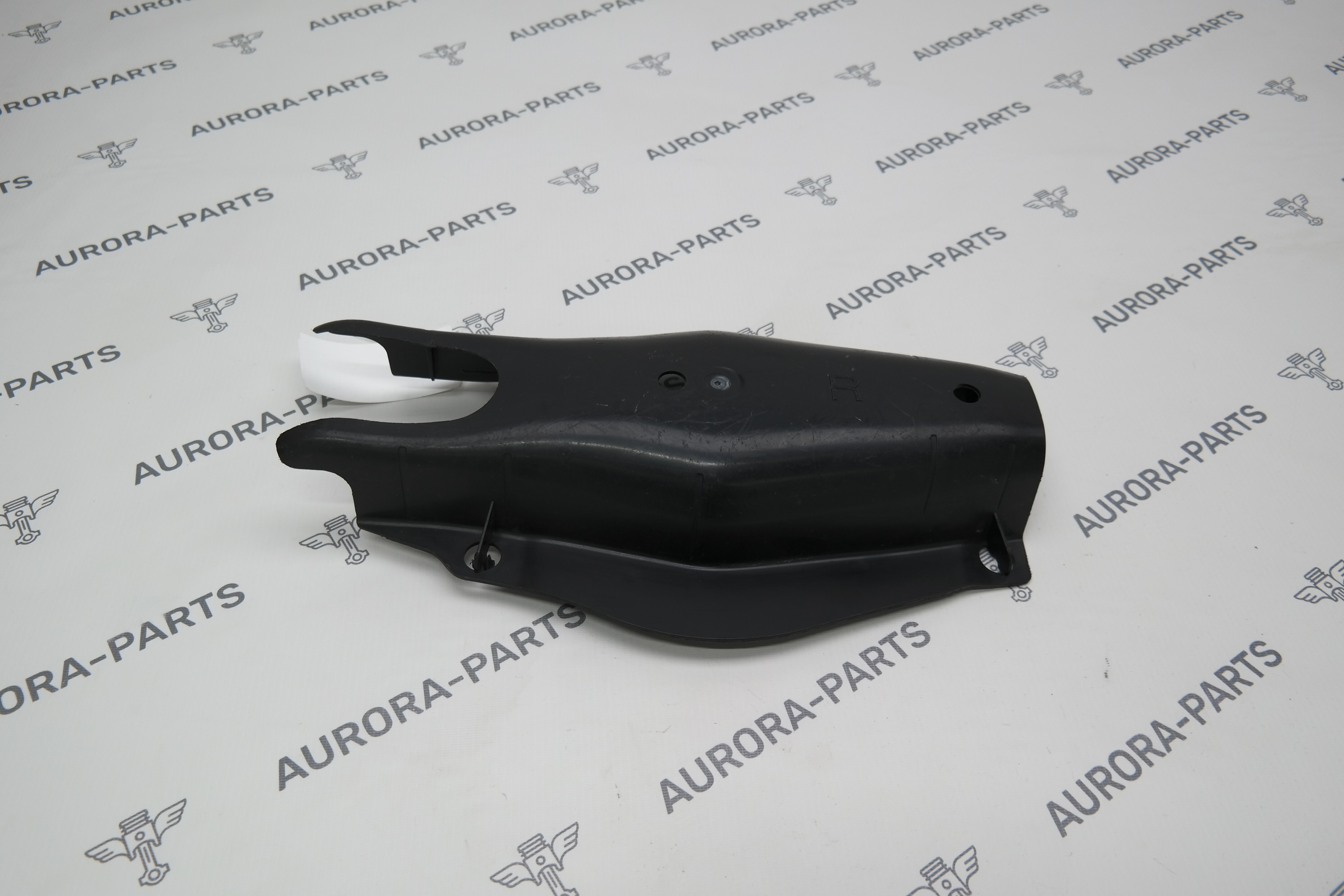 Пыльник заднего рычага RH Mercedes C-Klasse