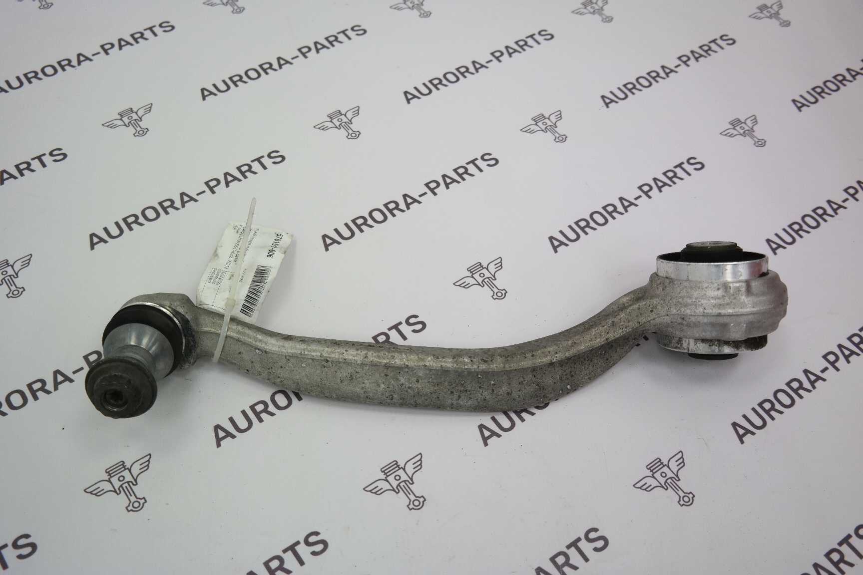 Рычаг продольный нижний передней подвески (задний привод) LH Mercedes C-Klasse