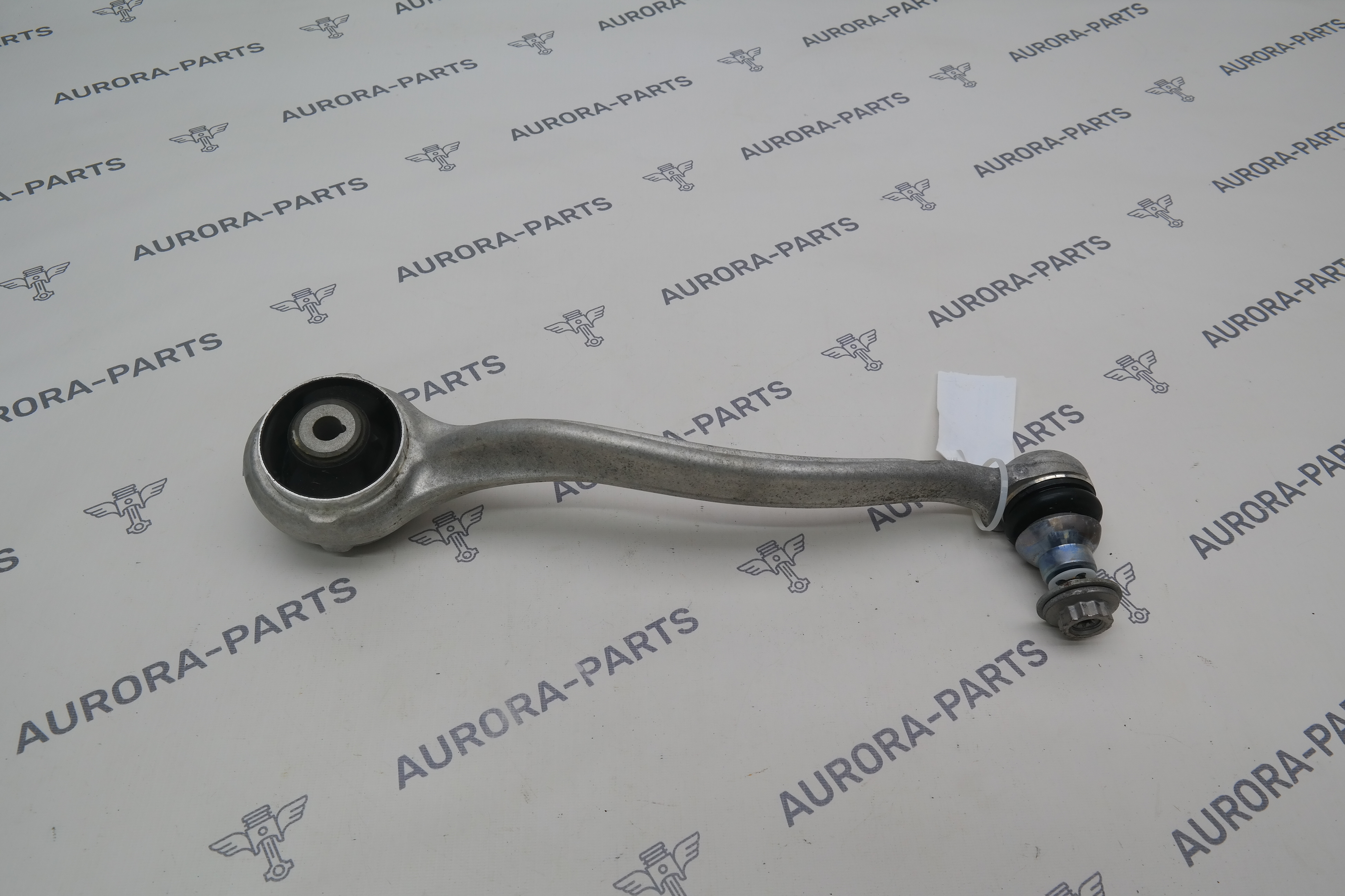 Рычаг продольный нижний передней подвески (задний привод) LH Mercedes C-Klasse