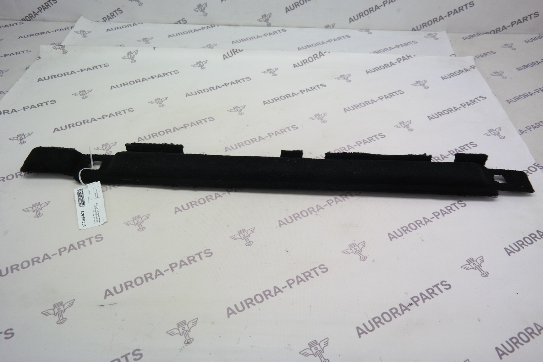 Накладка вкладыш направляющей багажного отделения RH Land Rover Range Rover Sport