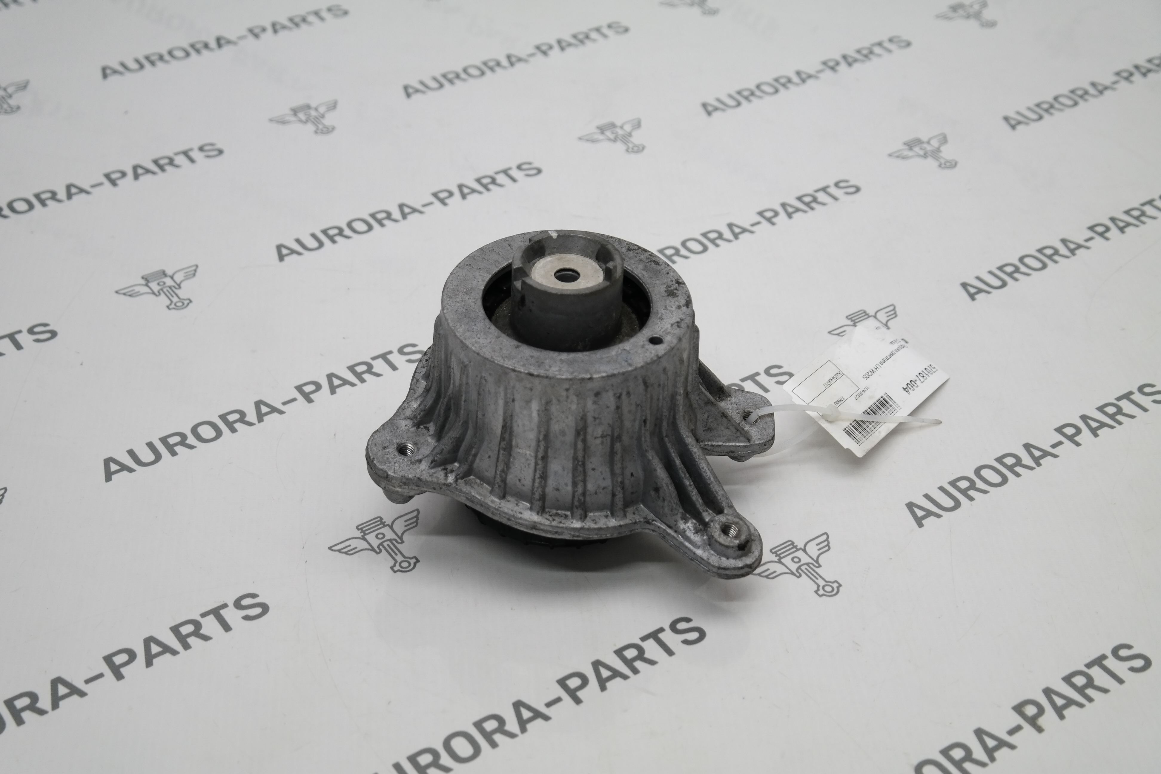 Подушка двигателя LH Mercedes C-Klasse