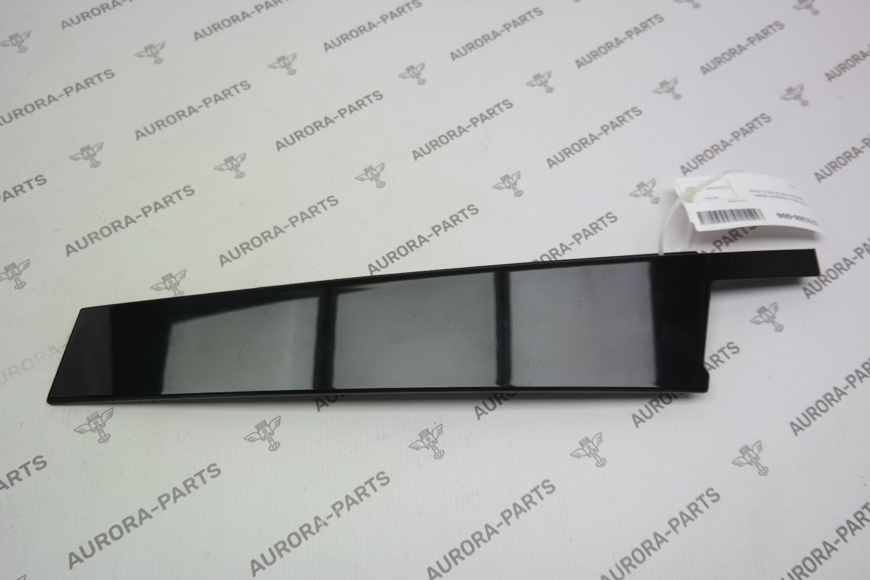 Накладка передней двери наружняя RH Mercedes C-Klasse