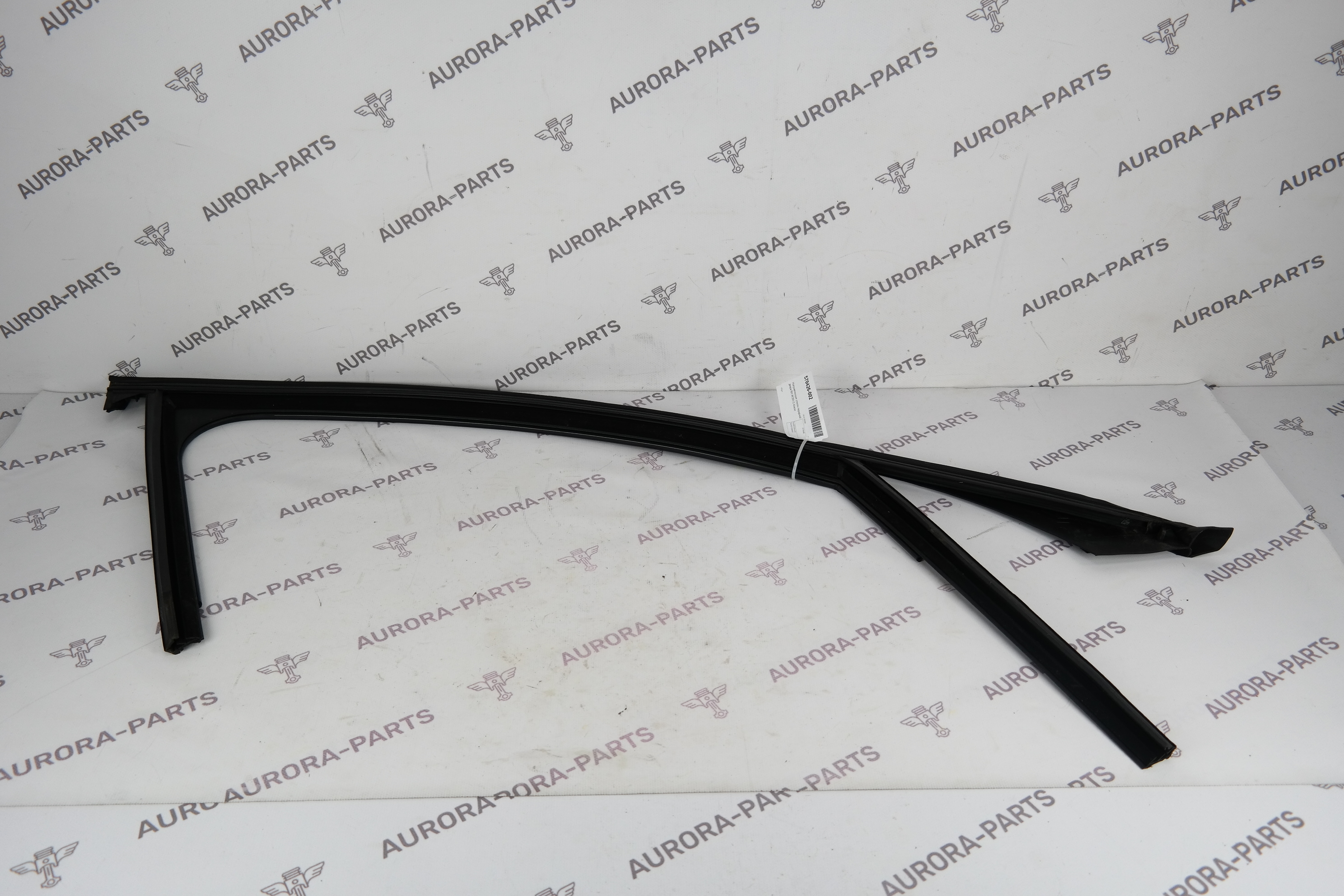 Направляющая стекла передней двери RH Mercedes C-Klasse