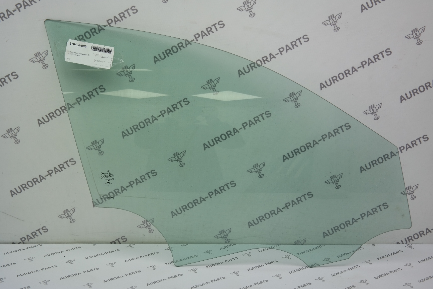 Стекло передней двери RH Mercedes C-Klasse