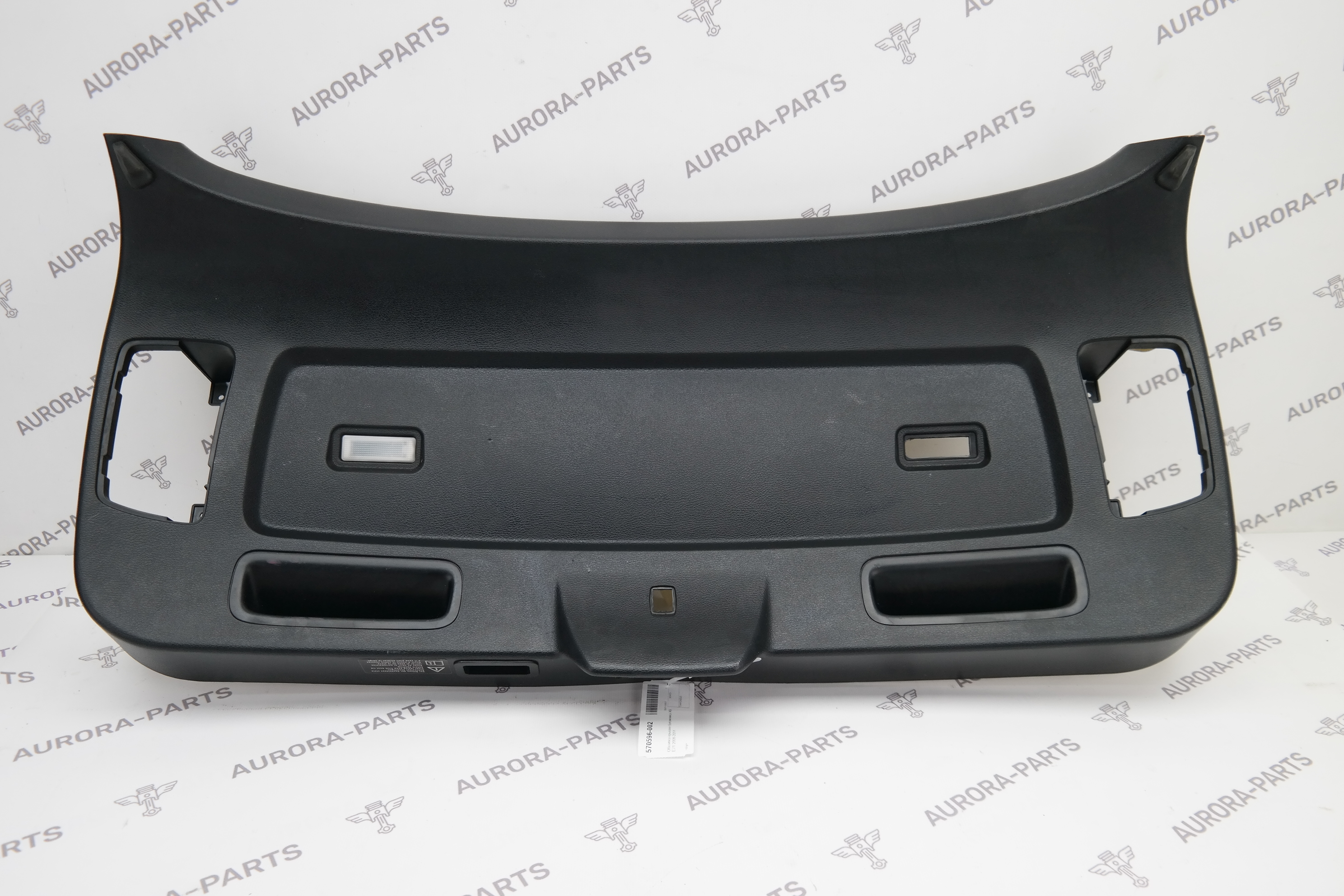 Обшивка крышки багажника BMW X6