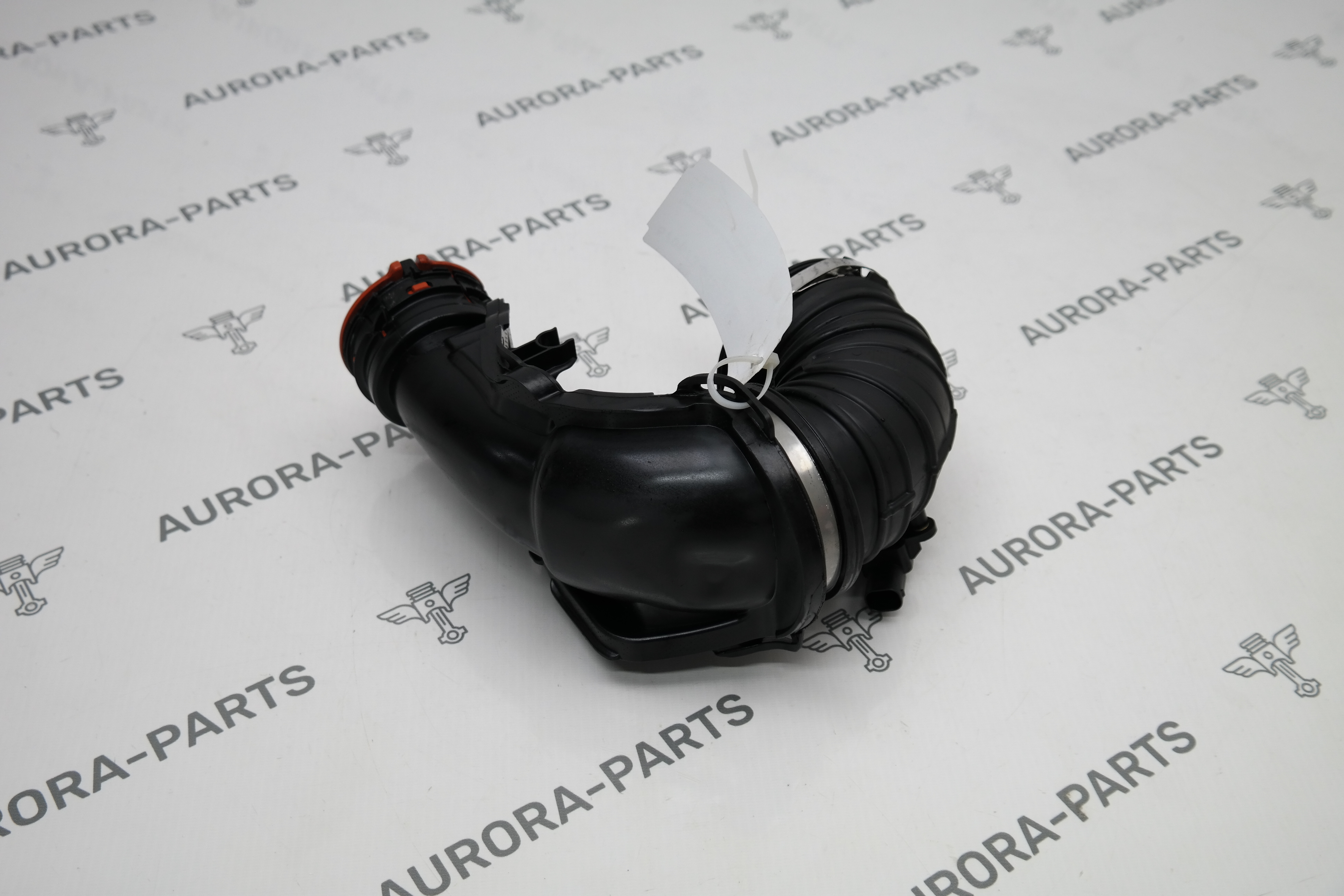 Трубопровод чистого воздуха Mercedes C-Klasse