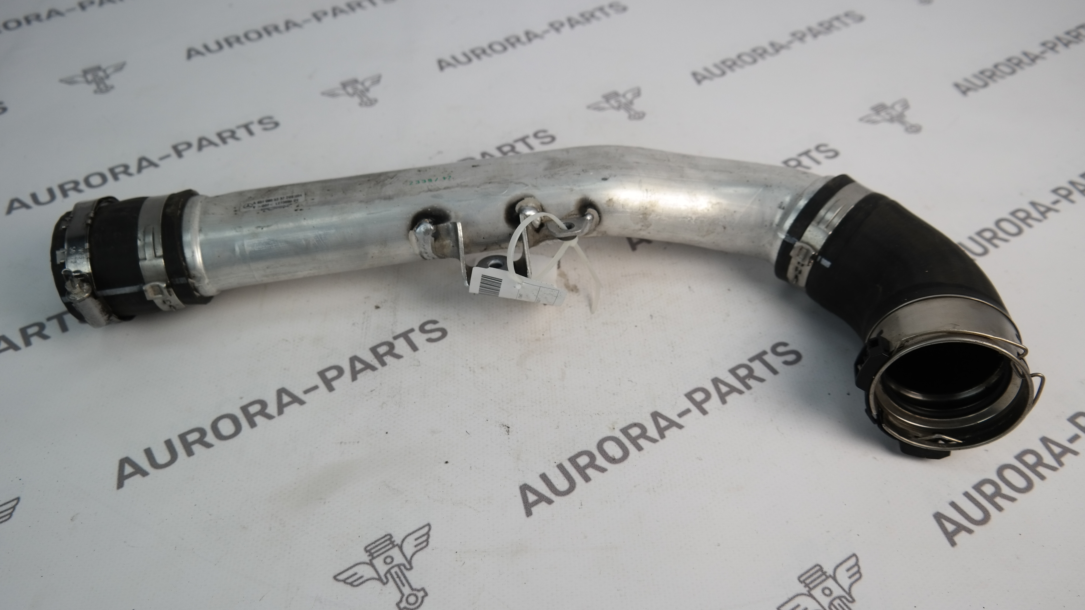 Патрубок интеркуллера ОМ 651 2.2 СDi Mercedes C-Klasse