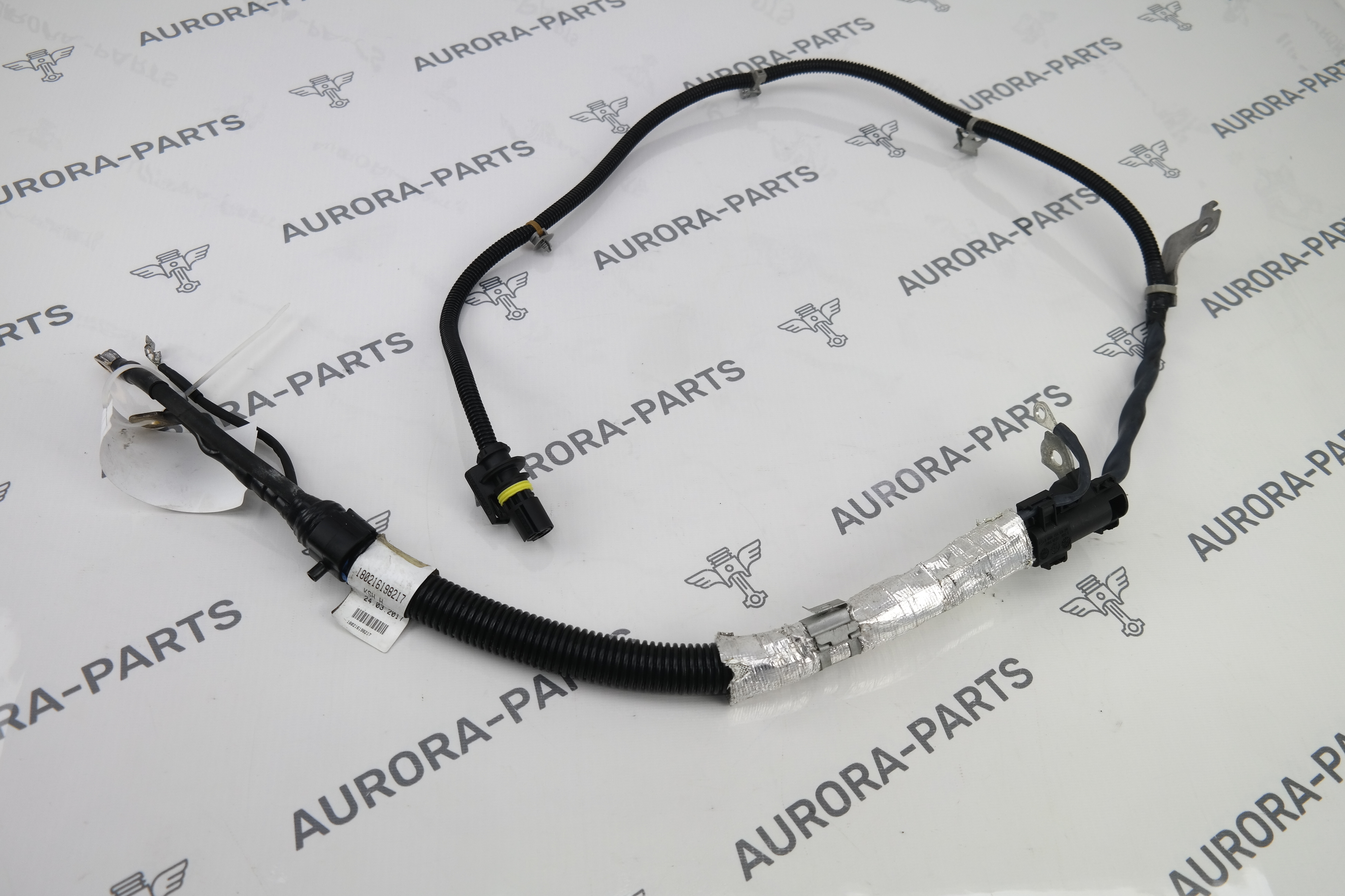 Жгут проводов, от места разъединения к стартеру и модулю выходного каскада свечей накаливания  ОМ 65 Mercedes C-Klasse