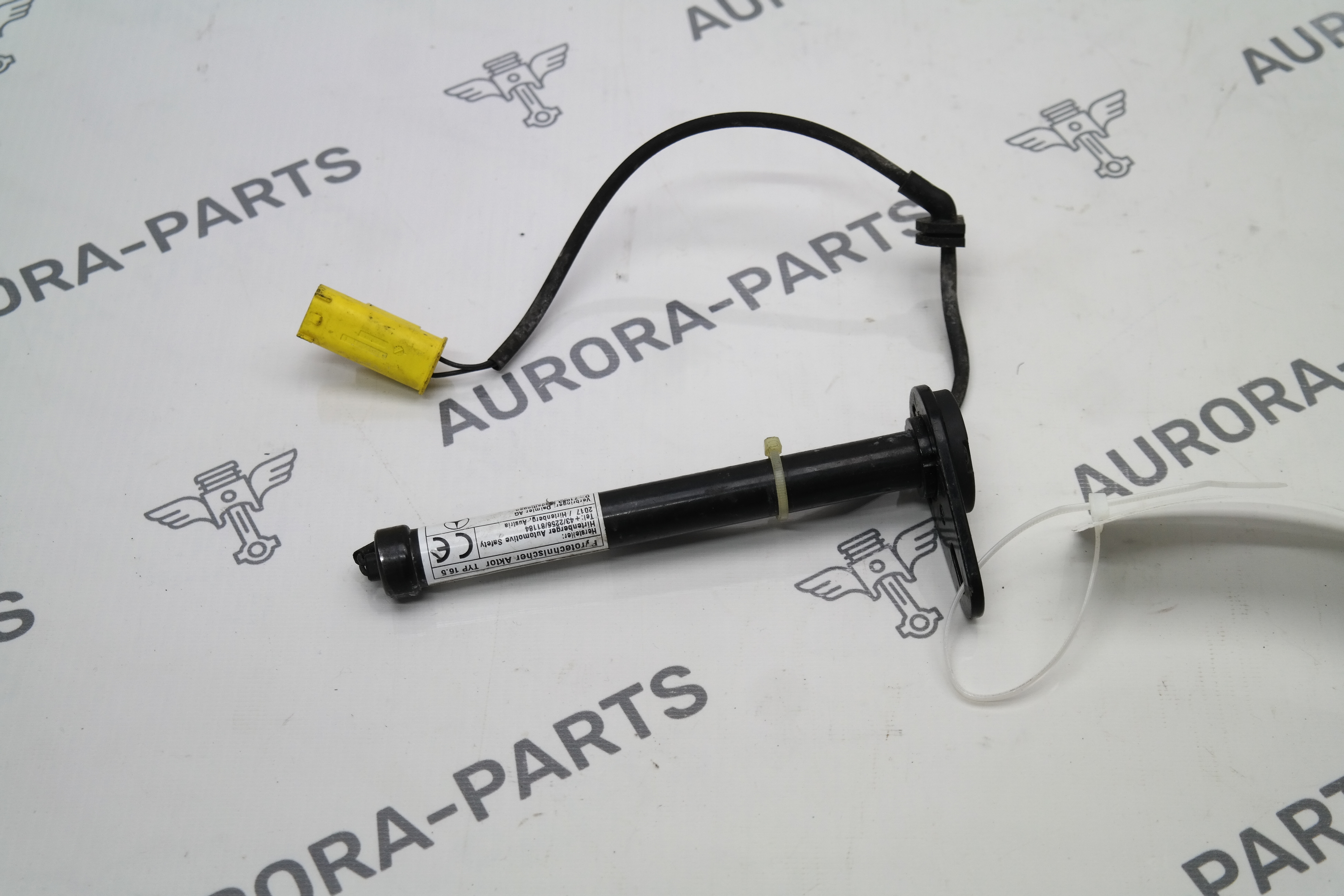 Актуатор петли капота пиропатрон Mercedes GLC