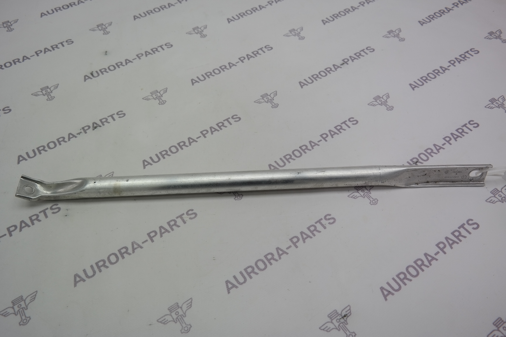 Кронштейн RH Mercedes GLC