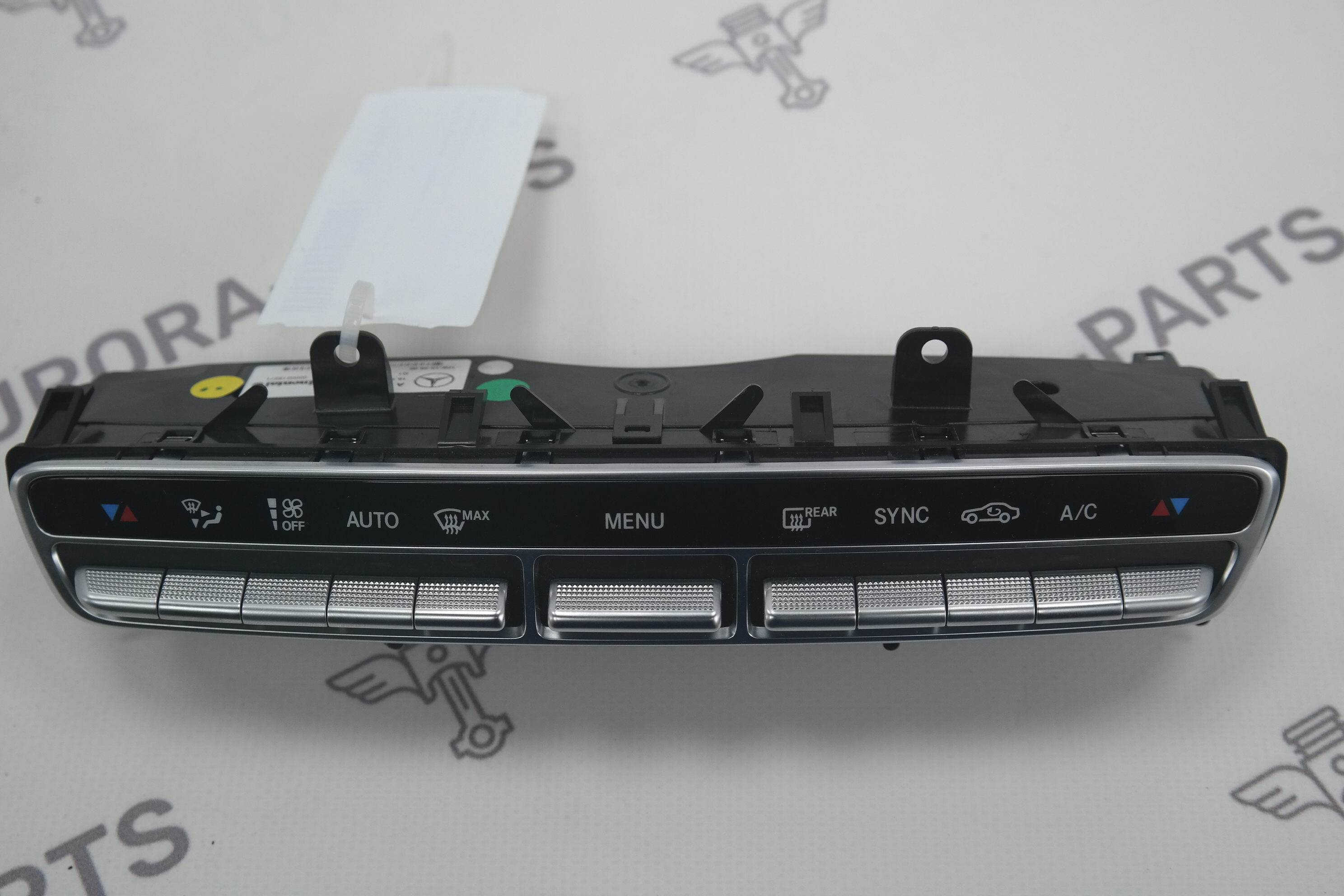 Блок управления климатической установкой Mercedes GLC