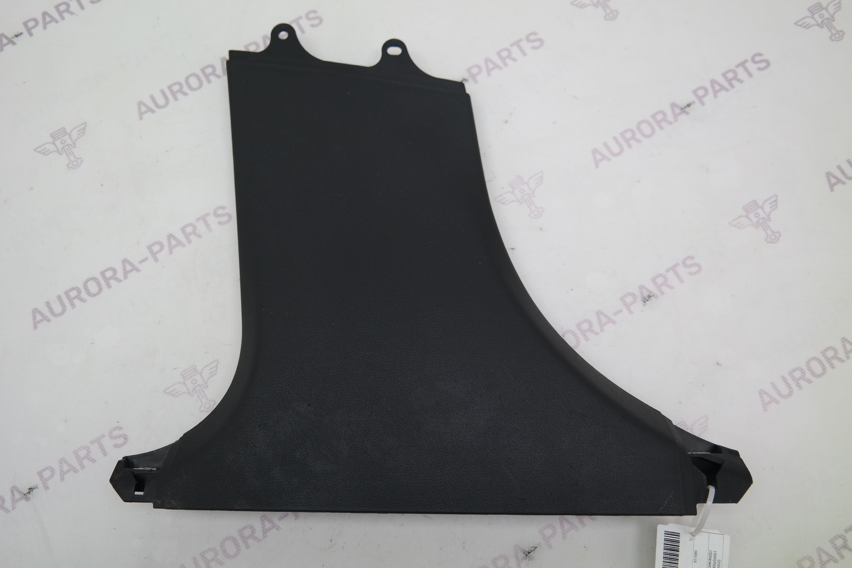 Обшивка стойки B нижняя LH Mercedes C-Klasse