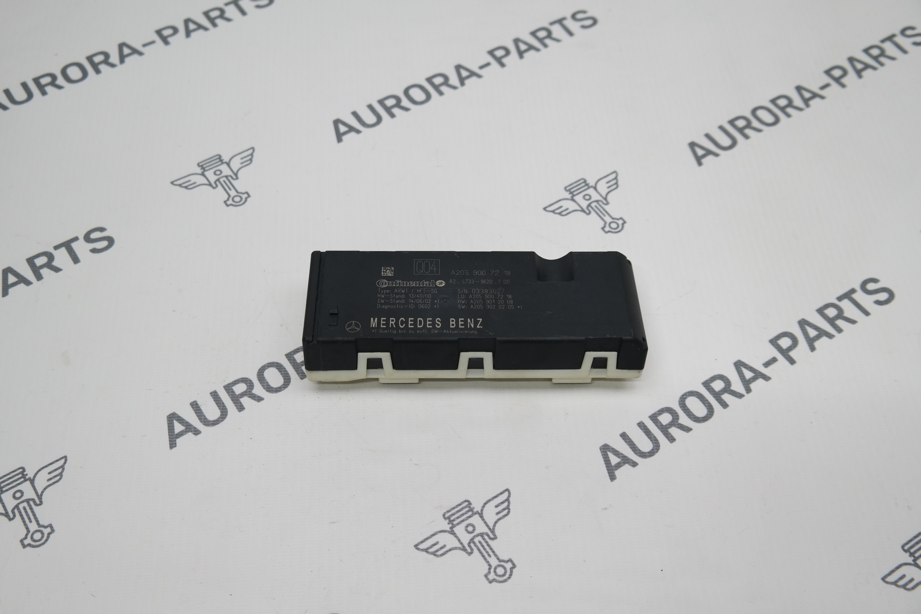 Блок управления автоматической крышкой багажника Mercedes GLC