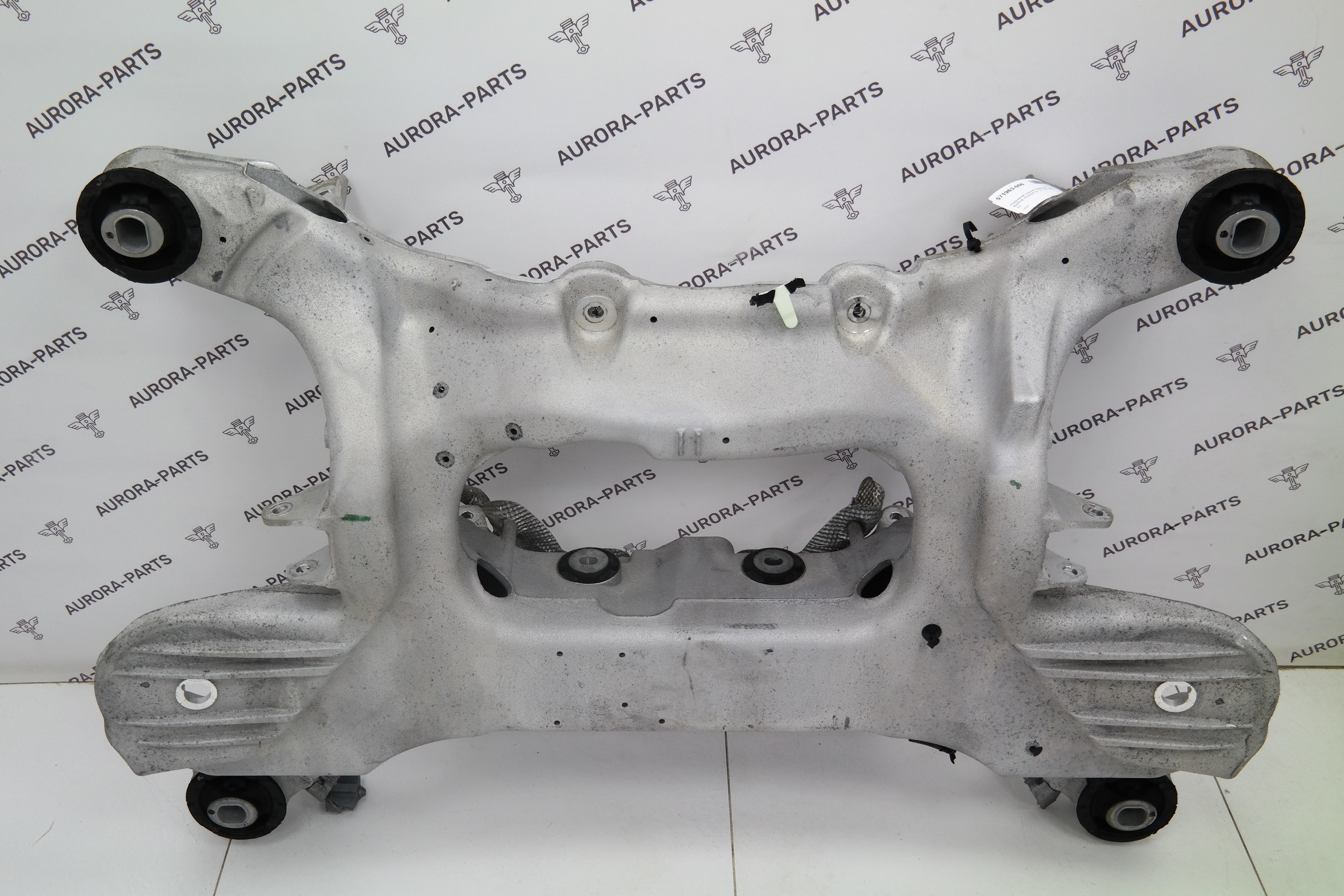 Подрамник задней подвески Land Rover Range Rover 30DDTX