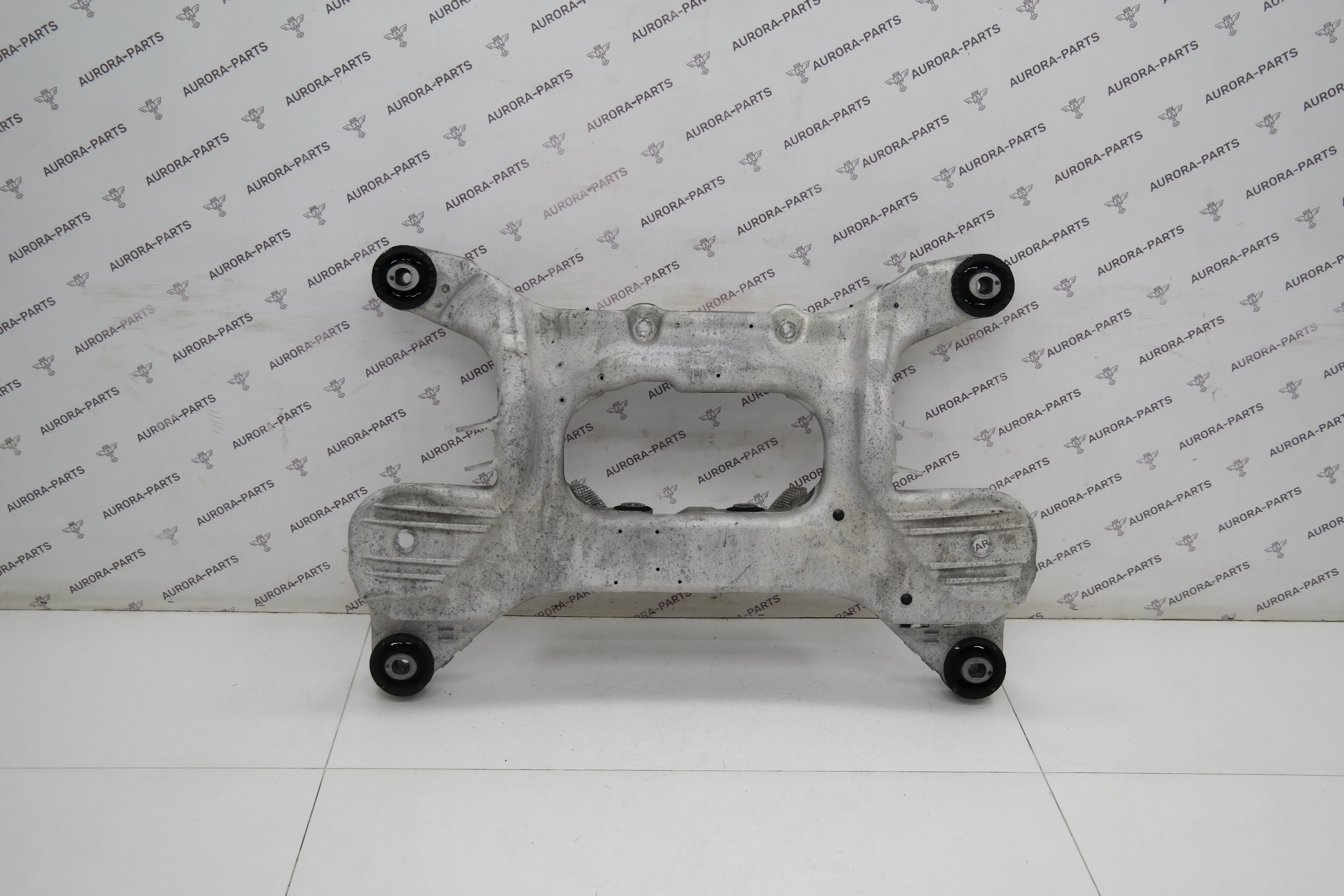 Подрамник задней подвески Land Rover Range Rover Sport