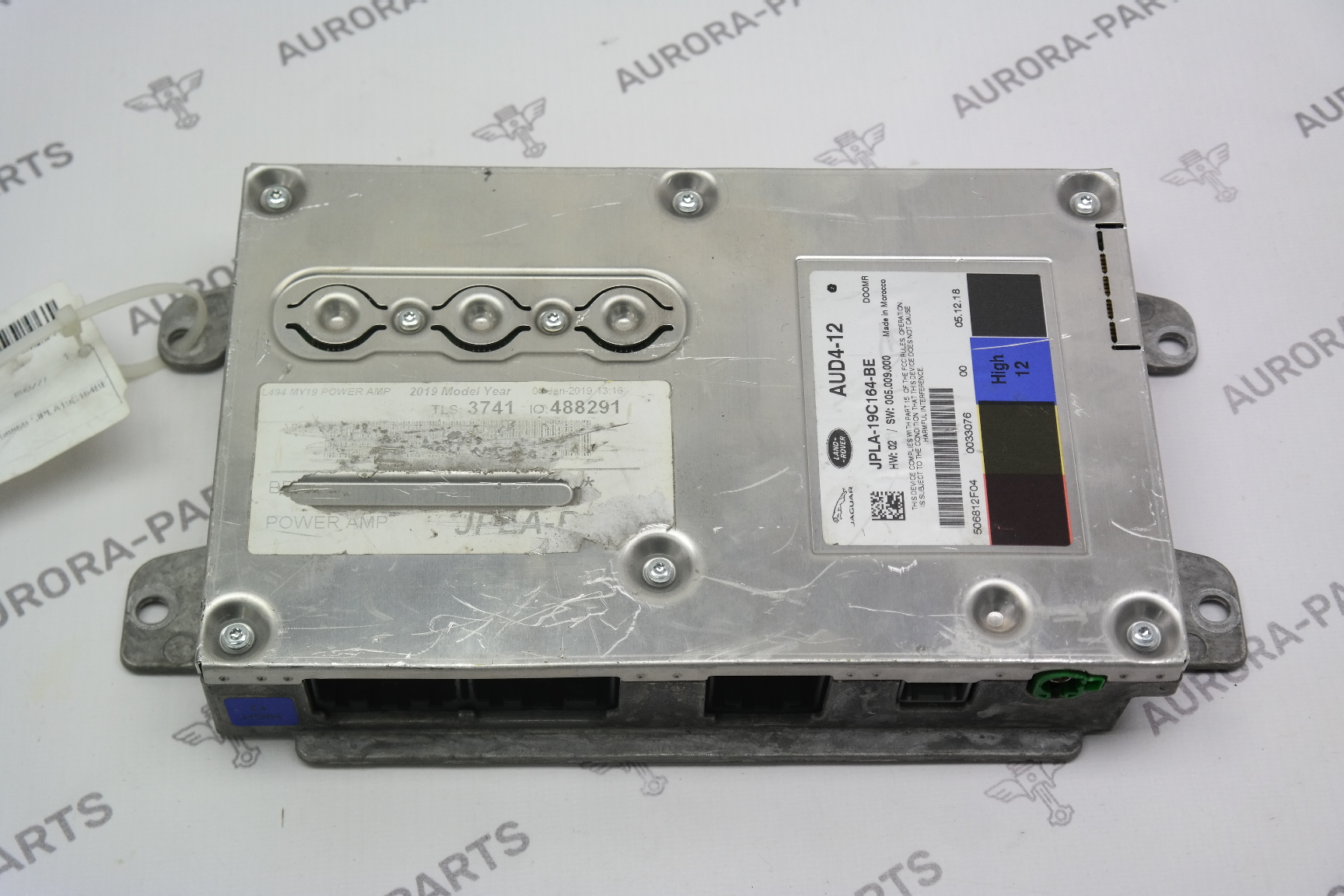 Усилитель аудиосистемы Land Rover Discovery