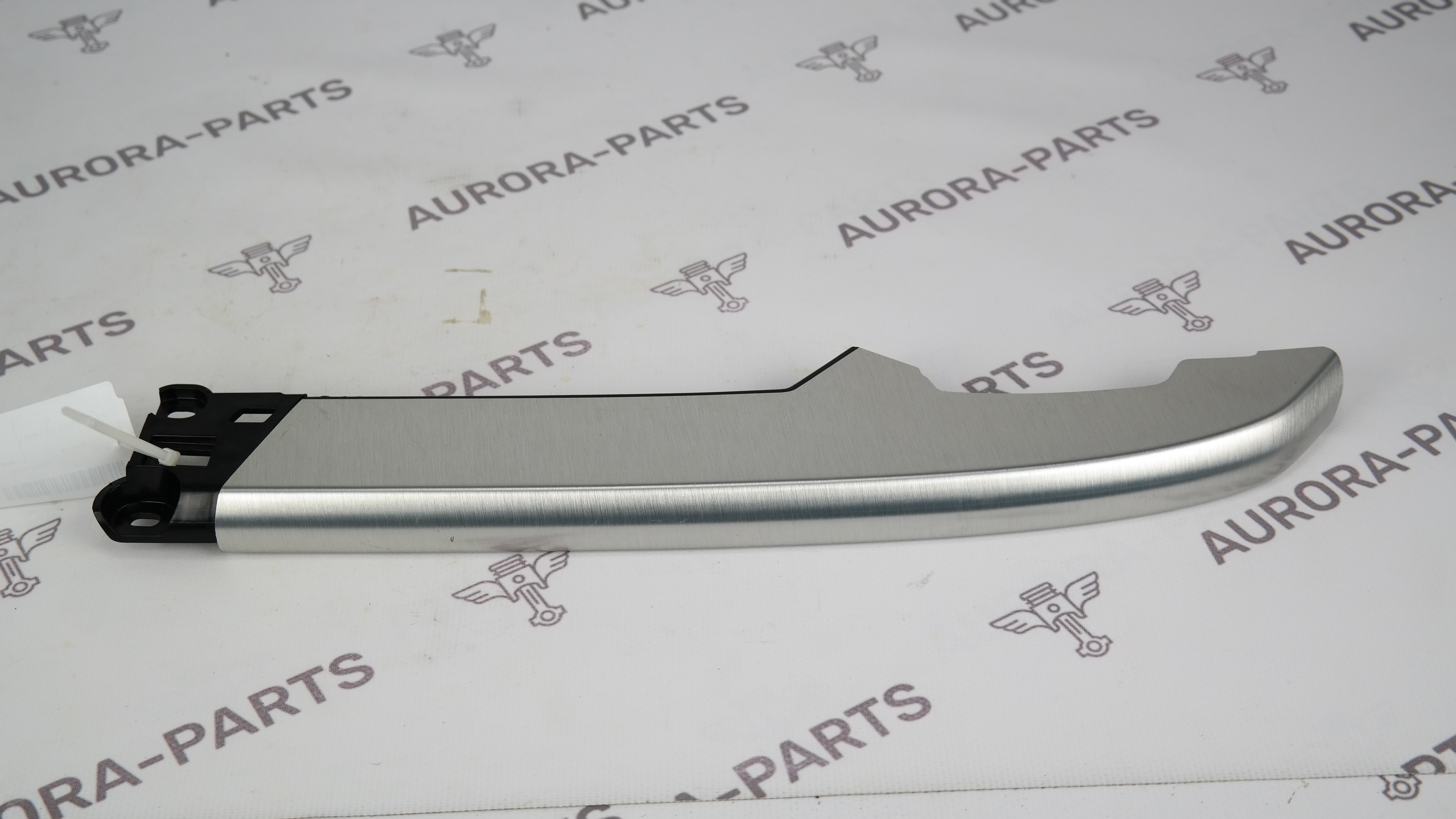 Накладка центральной консоли (шлифованый алюминий) LH Land Rover Discovery