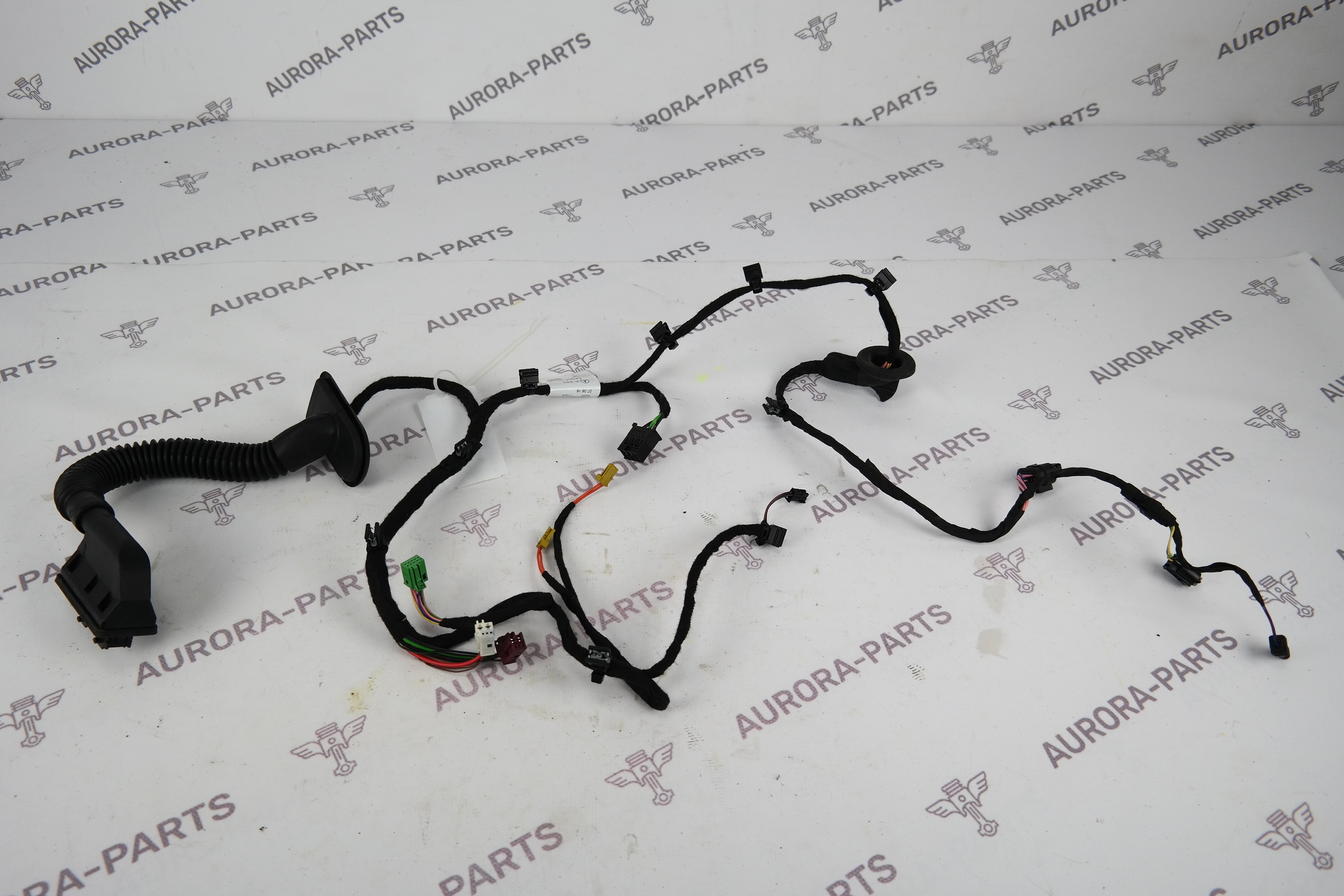 Проводка задней двери LH=RH Mercedes GLC