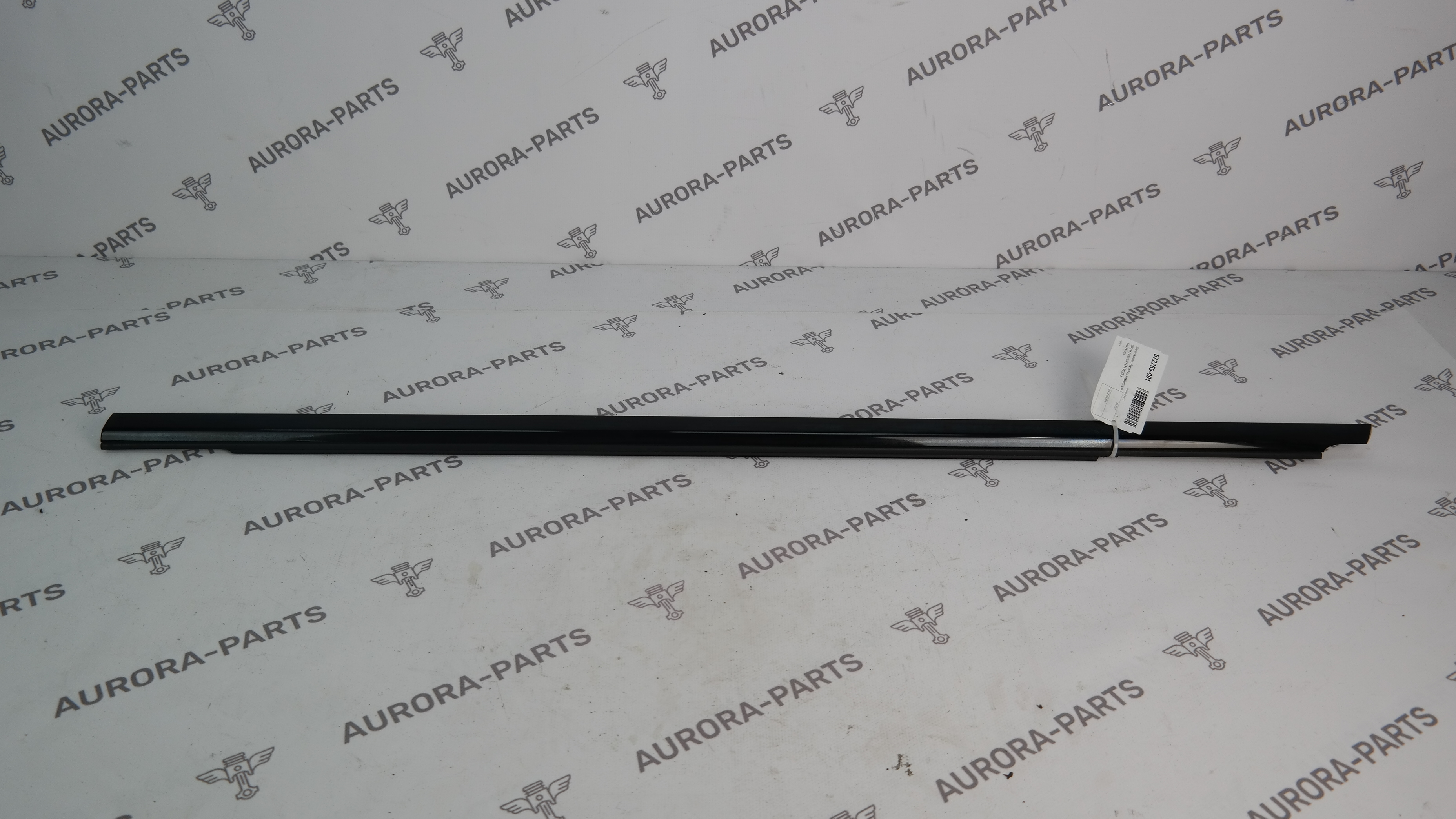 Уплотнитель, бархотка передней двери (черный) LH Mercedes GLC