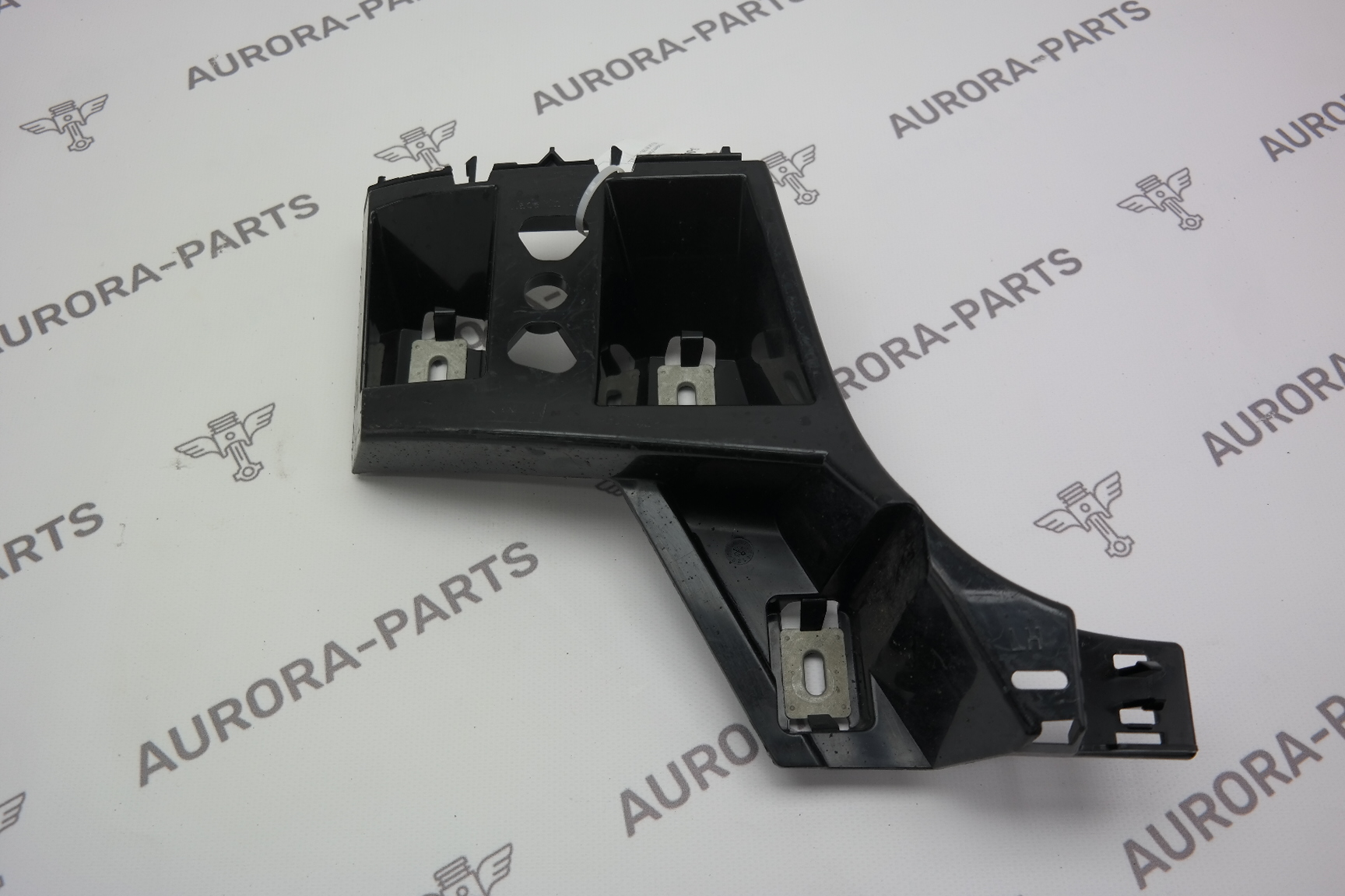 Кронштейн заднего бампера малый AMG LH Mercedes ML/GLE