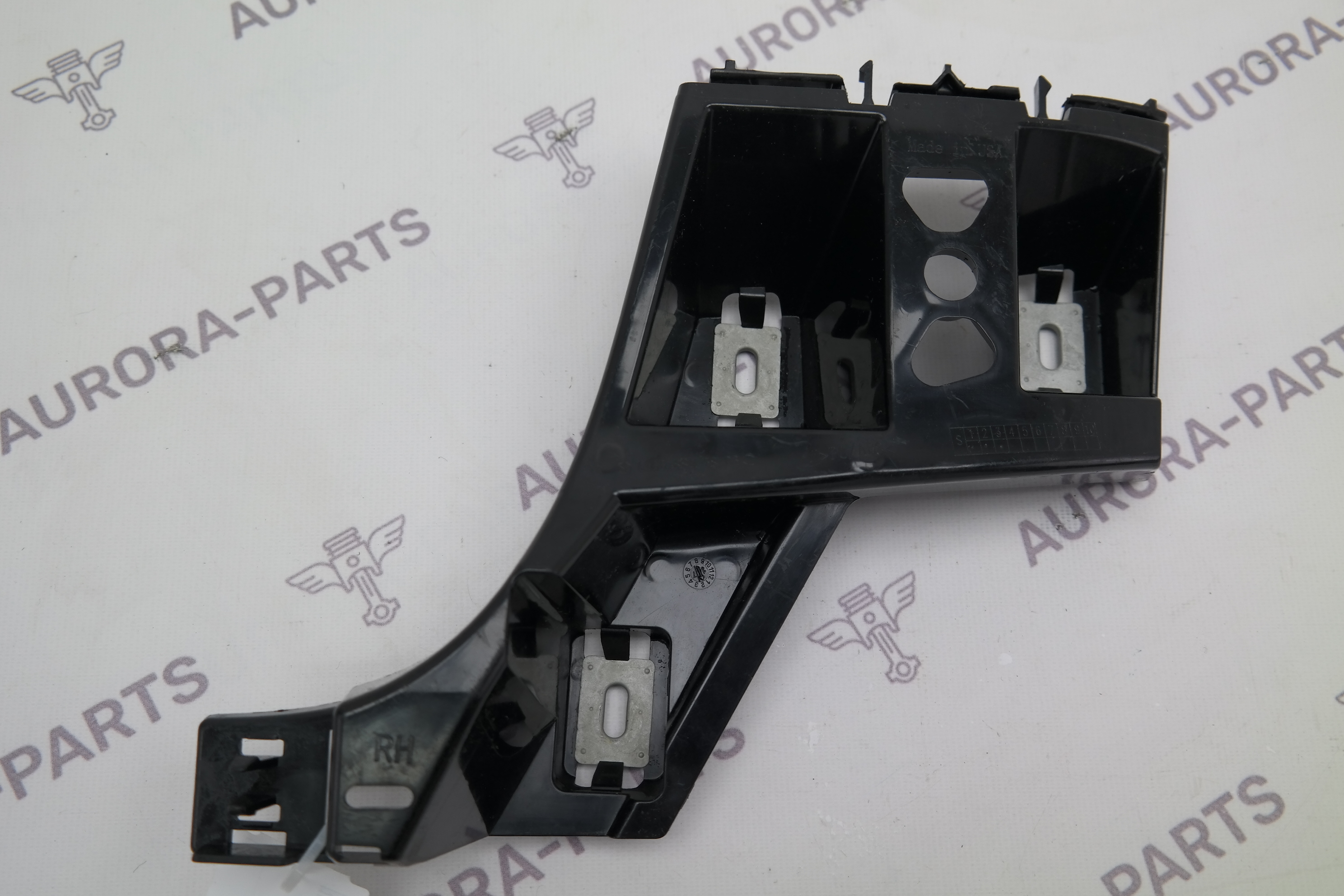 Кронштейн заднего бампера малый AMG RH Mercedes ML/GLE