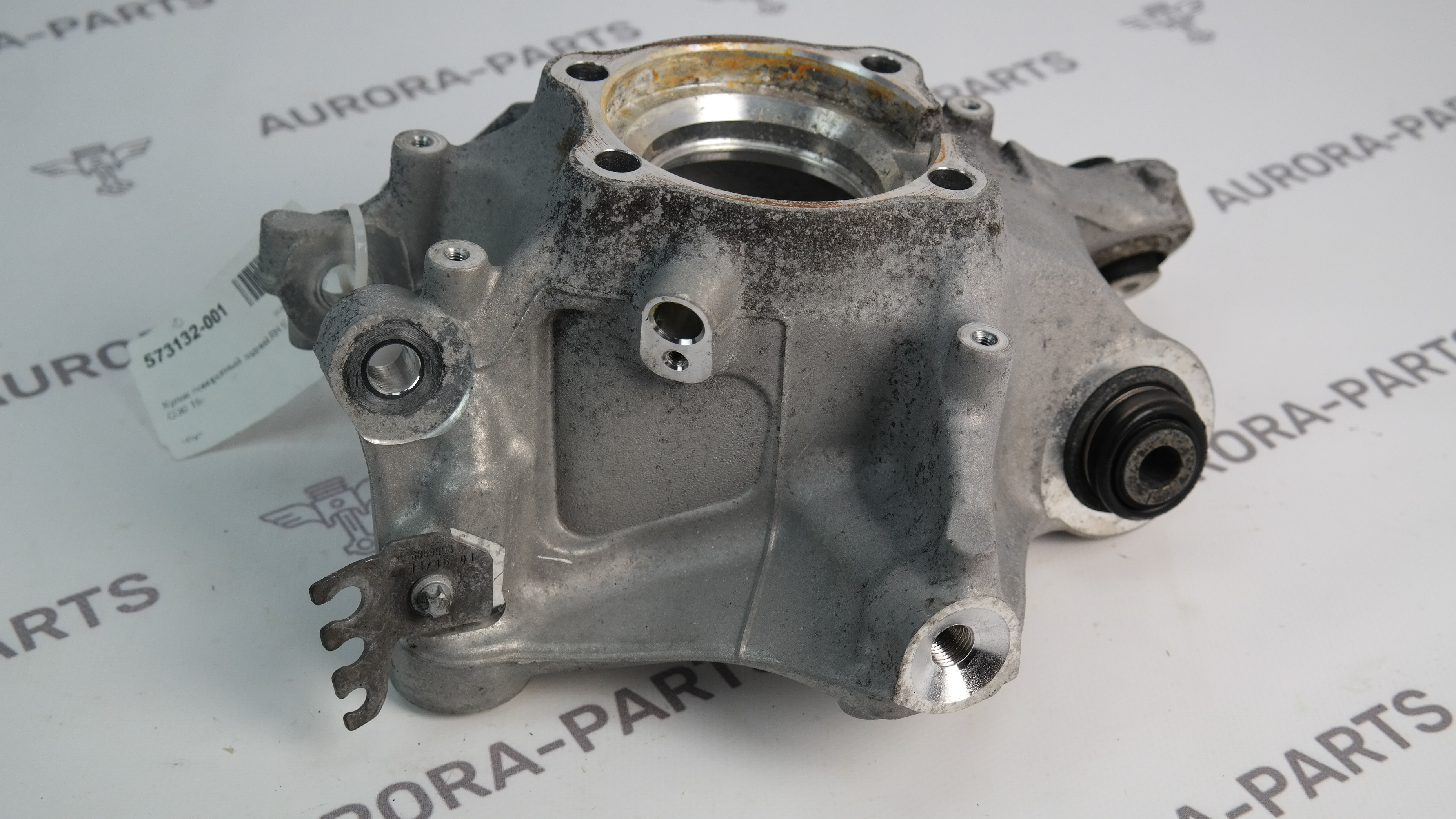 Кулак поворотный задний RH BMW 5-Series