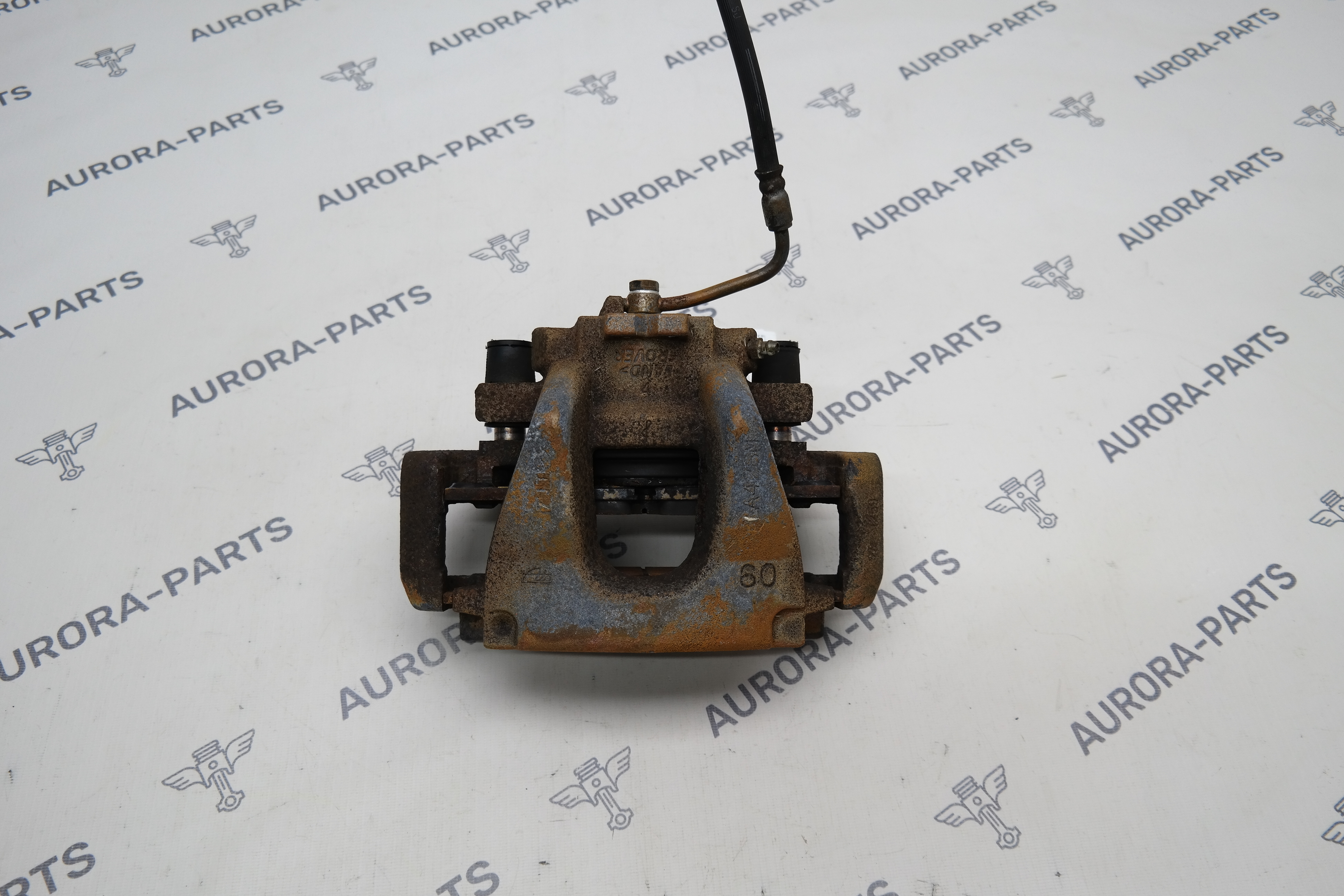 Суппорт тормозной передний в сборе RH Jaguar F-Pace