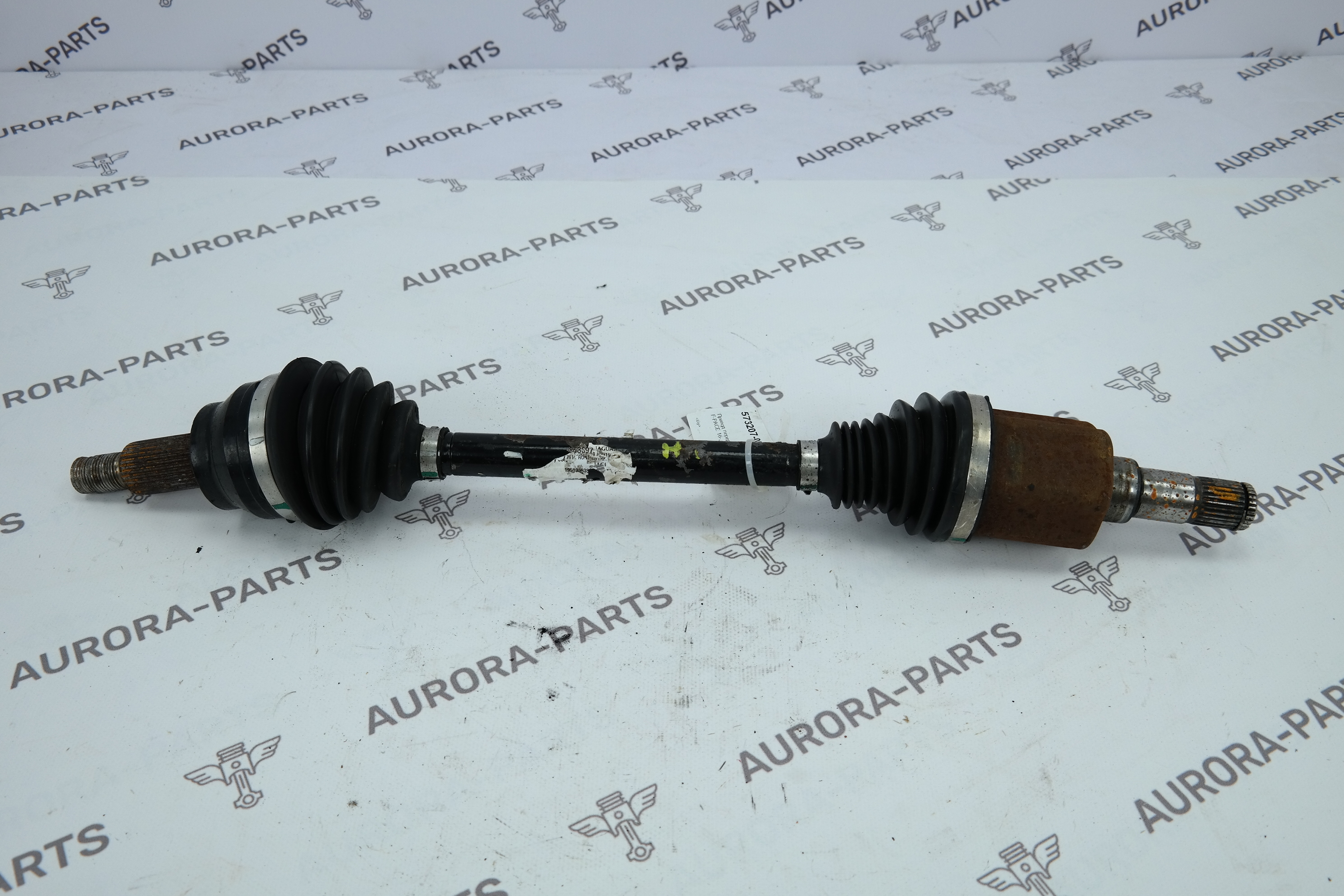 Привод переднего колеса LH Jaguar F-Pace