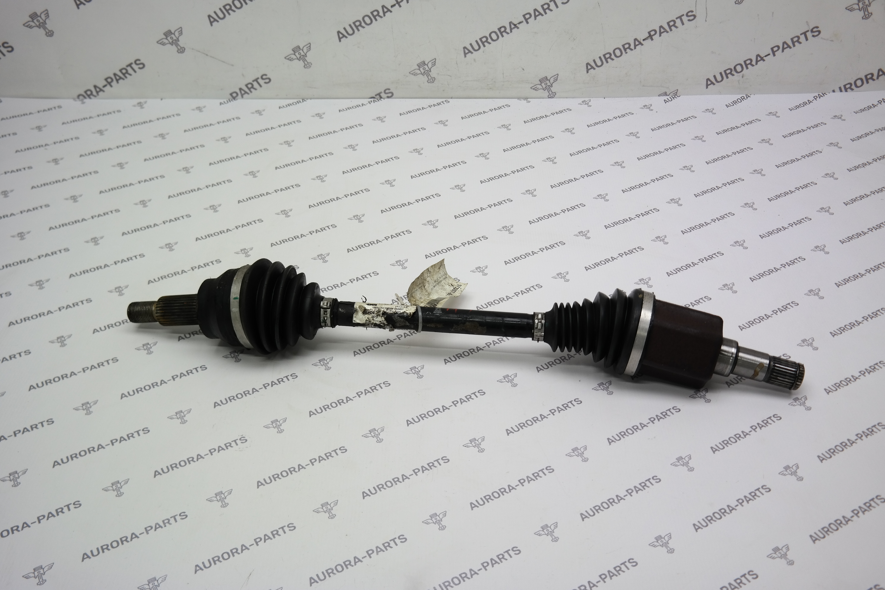 Привод переднего колеса LH Jaguar F-Pace