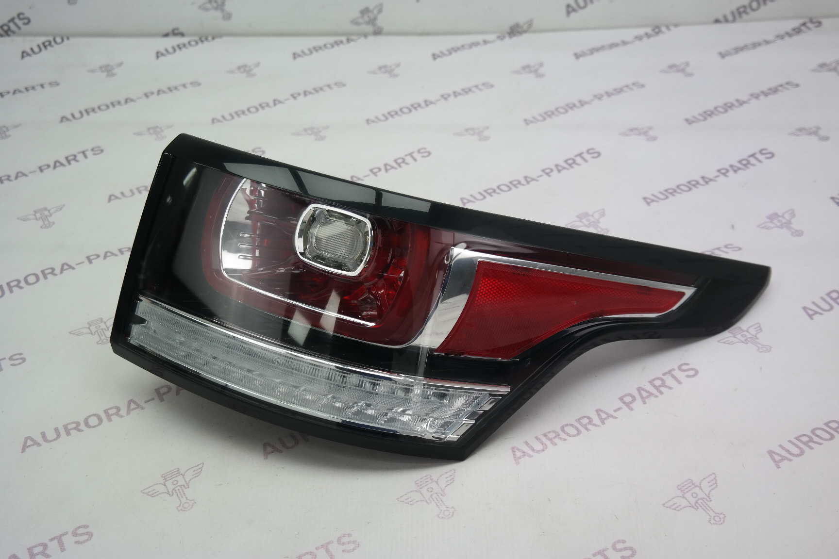 Фонарь задний RH Land Rover Range Rover Sport