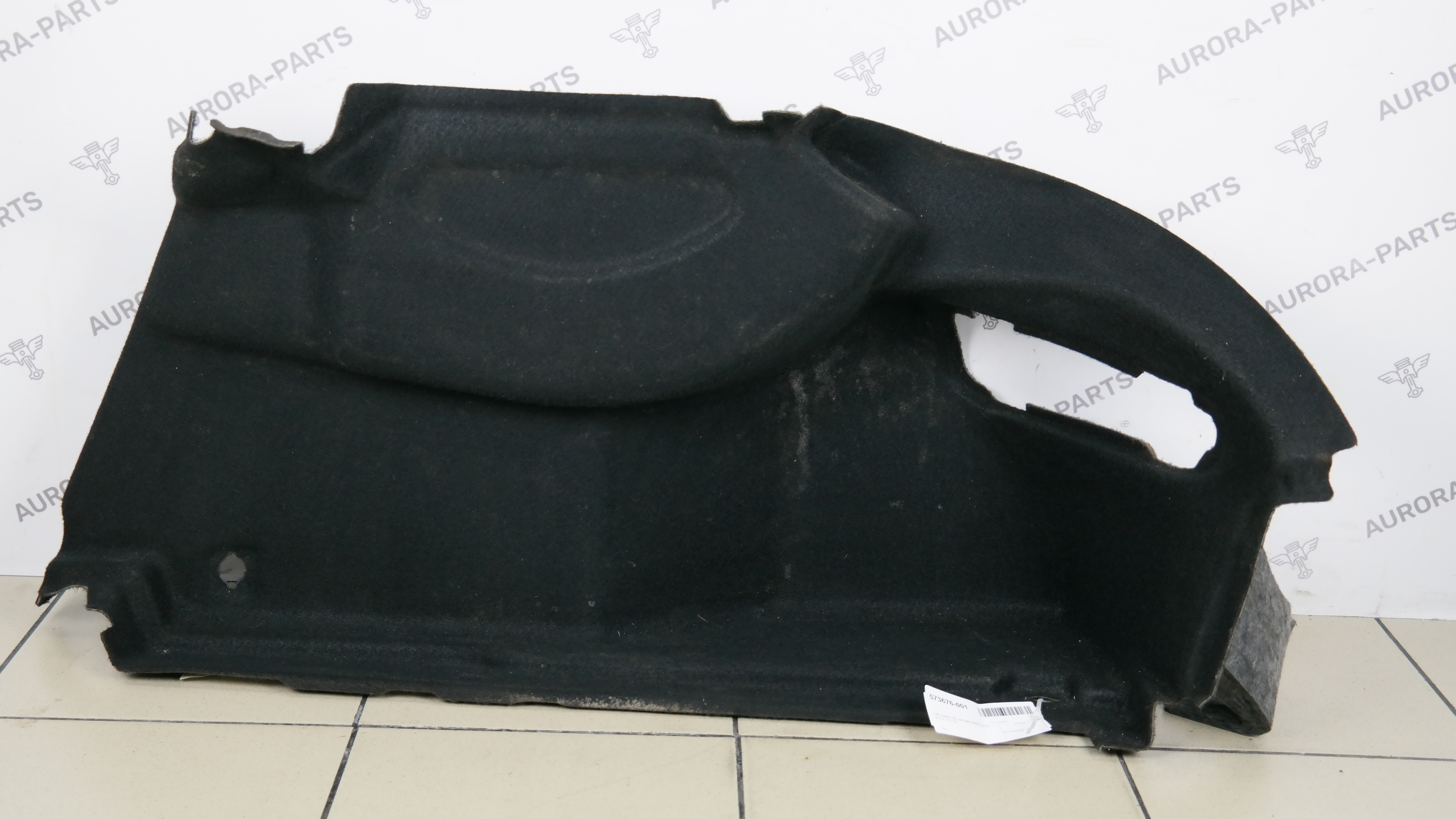 Обшивка багажника RH Mercedes CLA