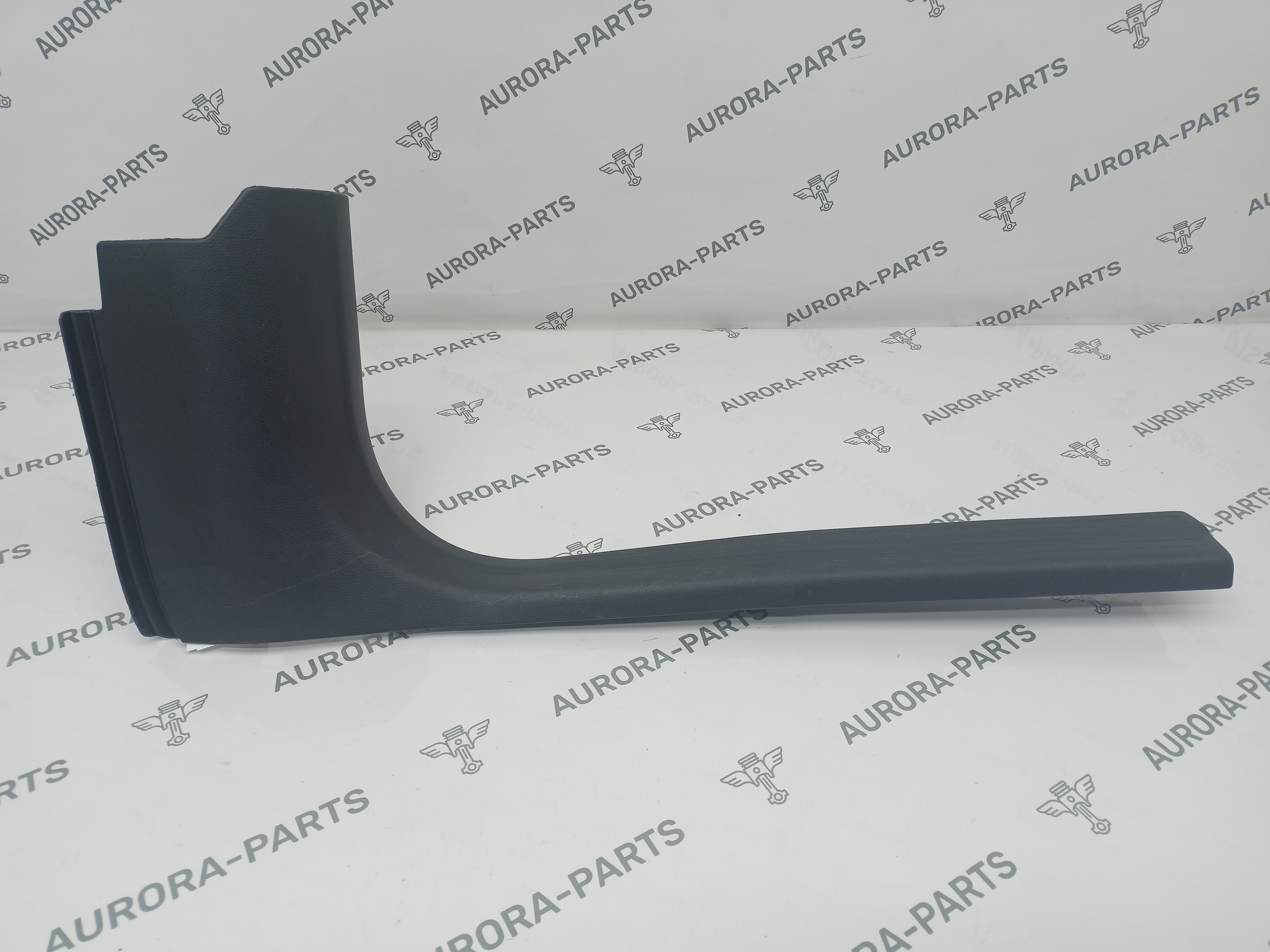 Накладка переднего порога (внутренняя) RH Mercedes CLA