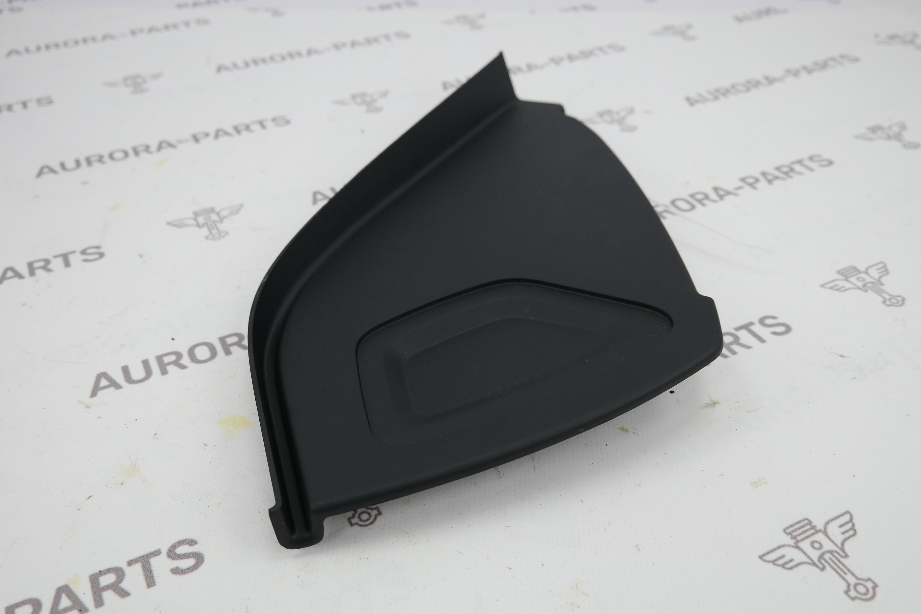 Заглушка торпеды RH Land Rover Range Rover 30DDTX