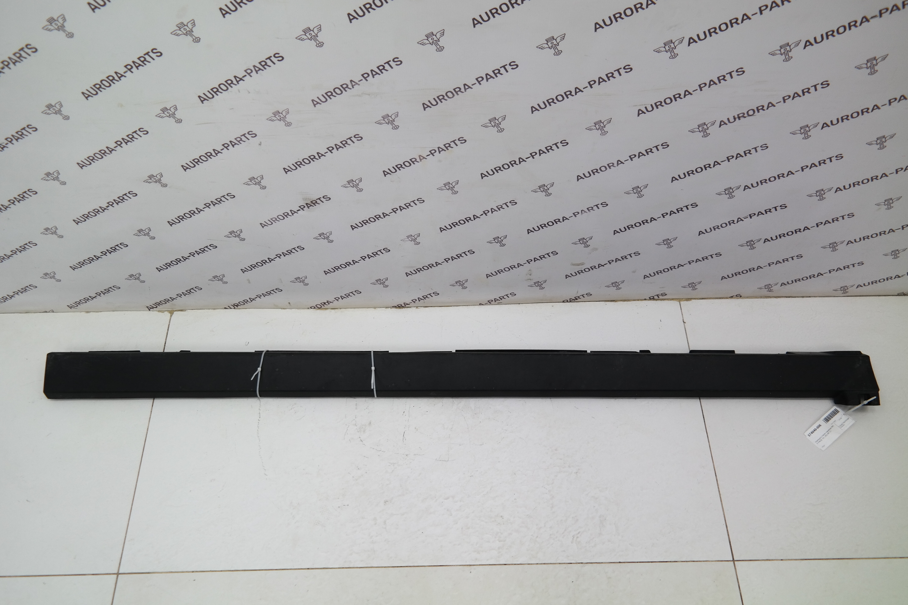 Молдинг порога наружный RH Jaguar F-Pace