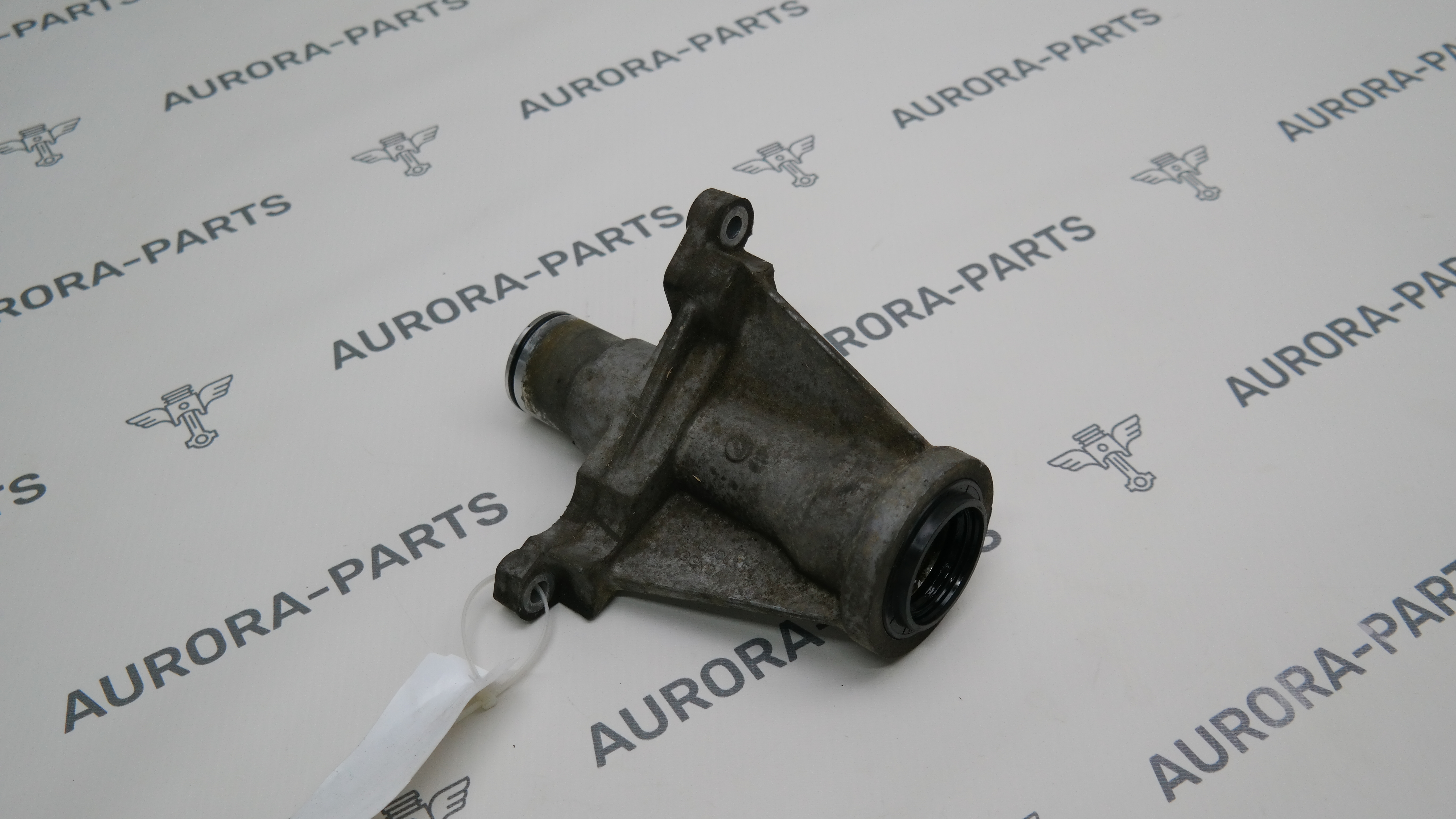 Кронштейн переднего привода Jaguar F-Pace