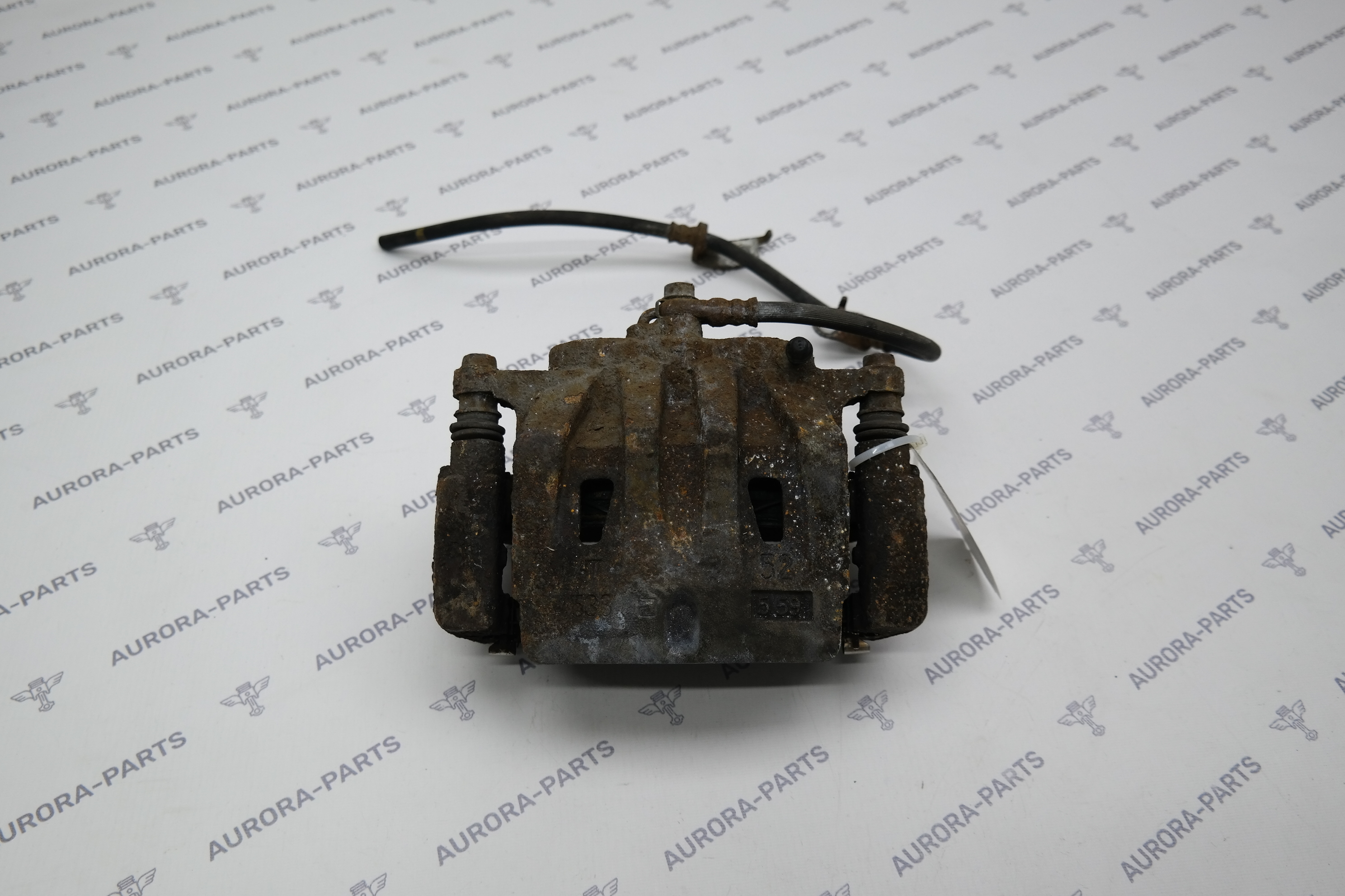 Суппорт тормозной передний LH Lexus NX 200